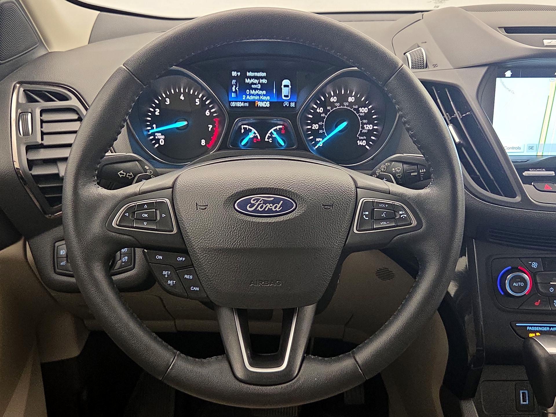 Thumbnail: 2017 Ford Escape - 10