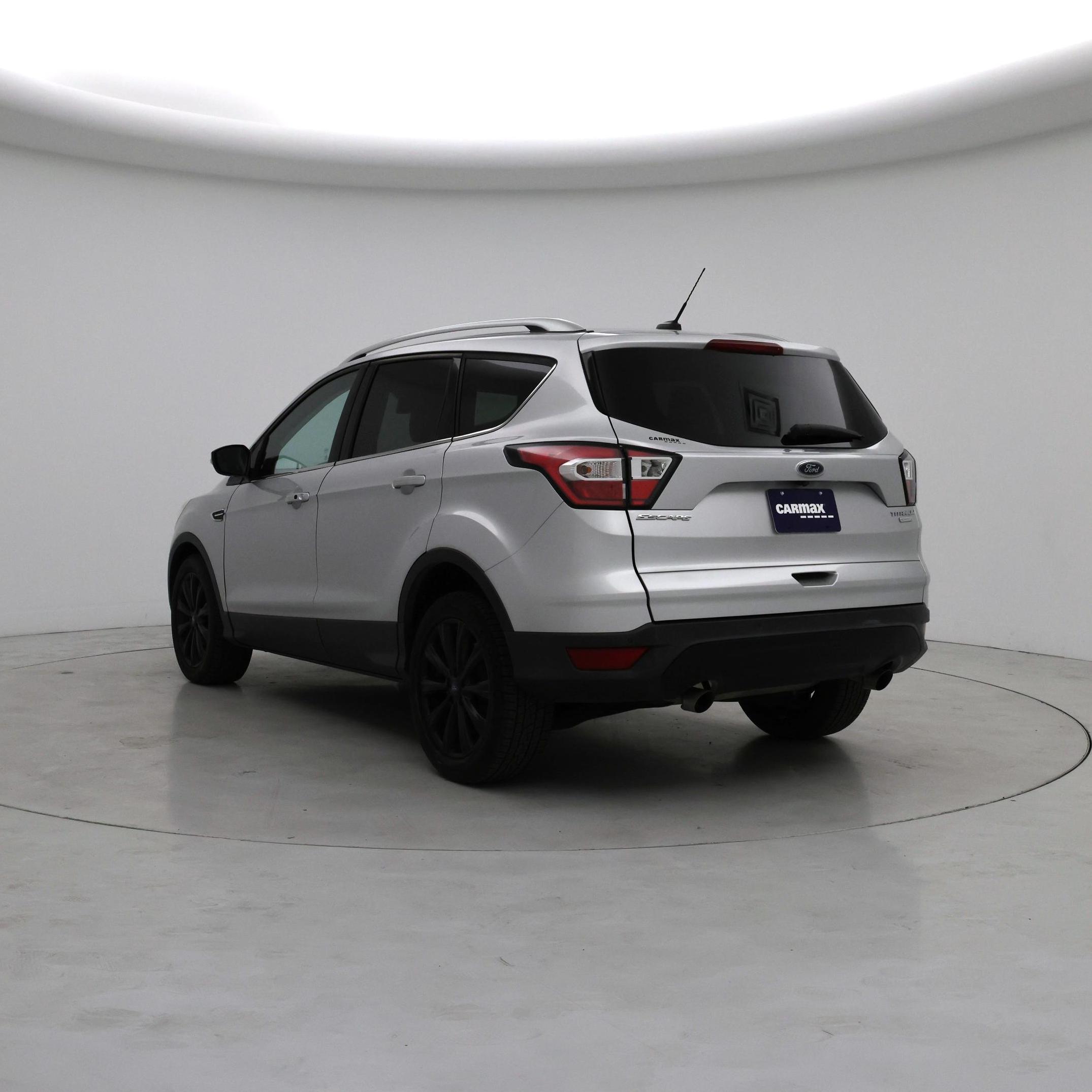 Thumbnail: 2017 Ford Escape - 2