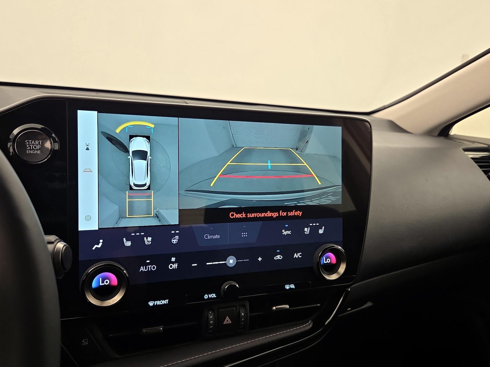 2025 Lexus NX 350 - Photo 15