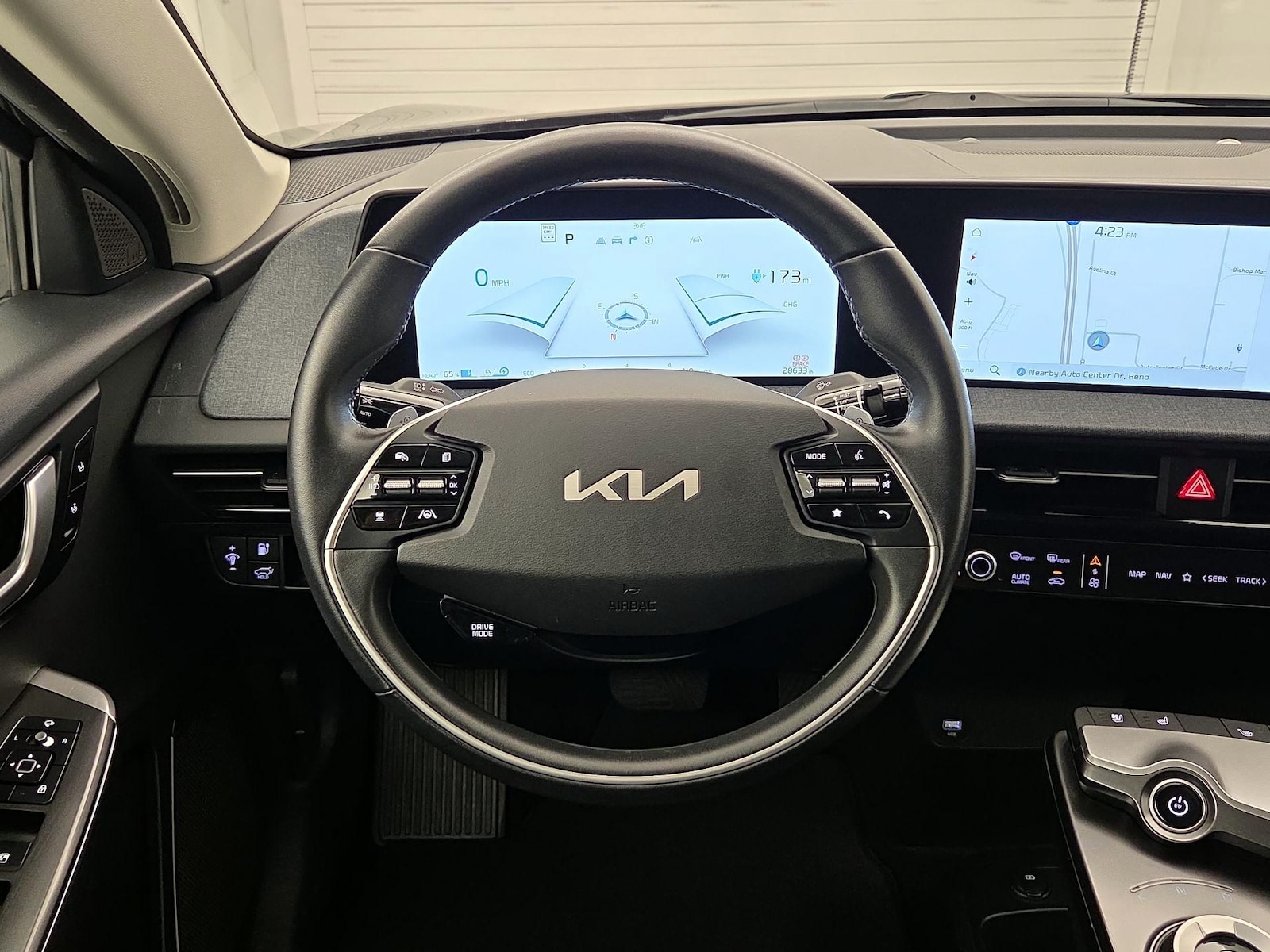 2023 Kia EV6 Wind - Photo 11