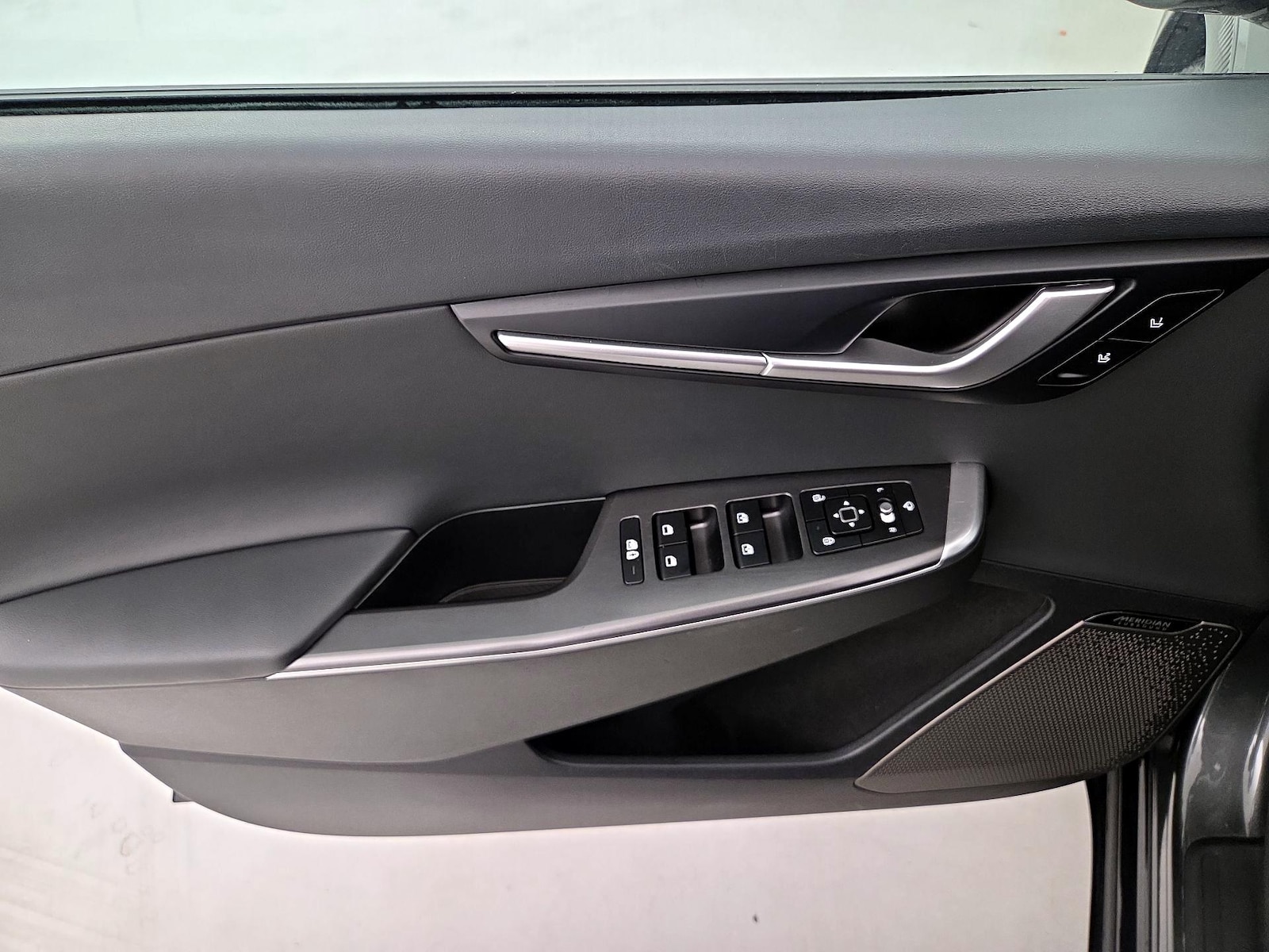 2023 Kia EV6 Wind - Photo 13