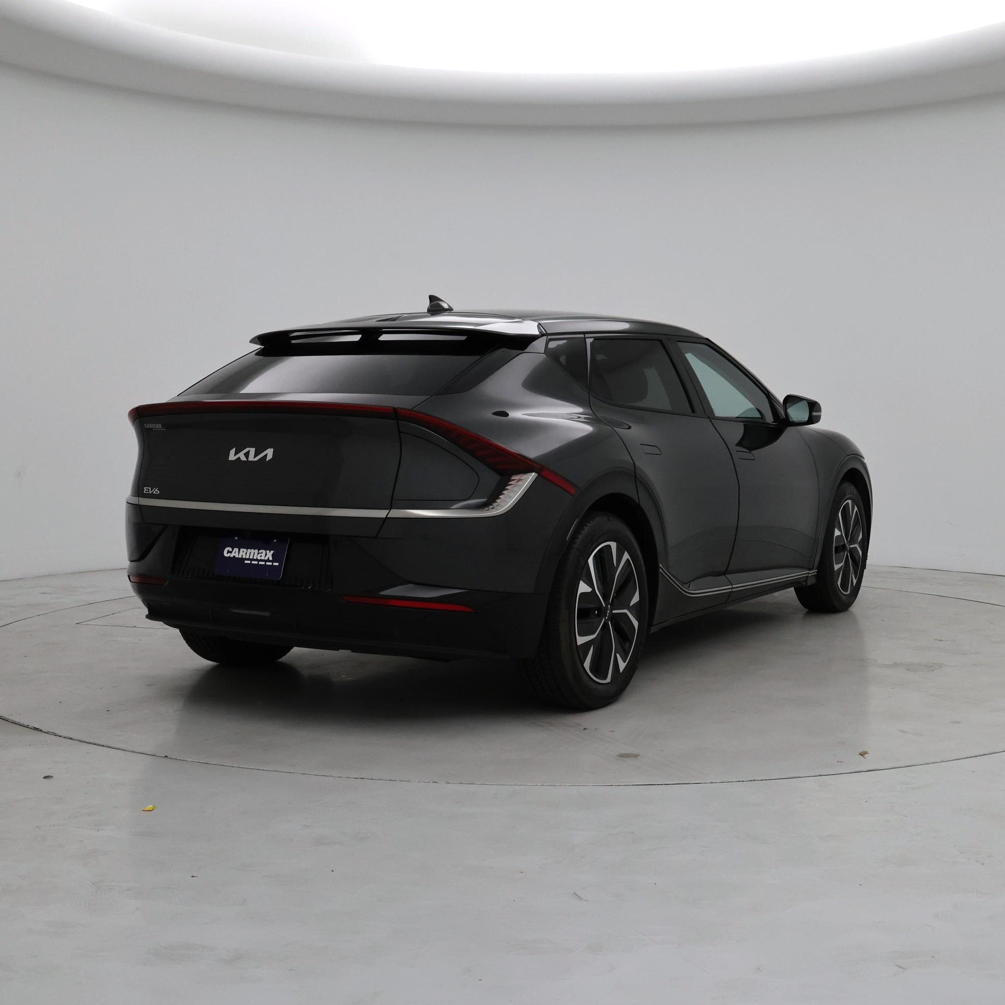 Thumbnail: 2023 Kia EV6 - 8
