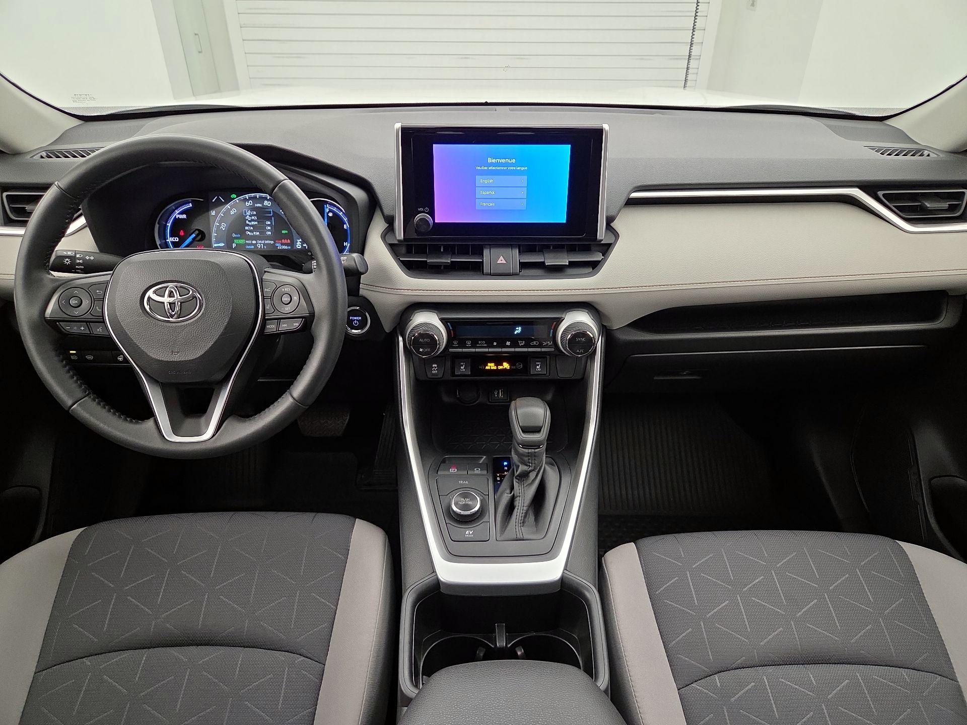 Thumbnail: 2023 Toyota RAV4 - 9