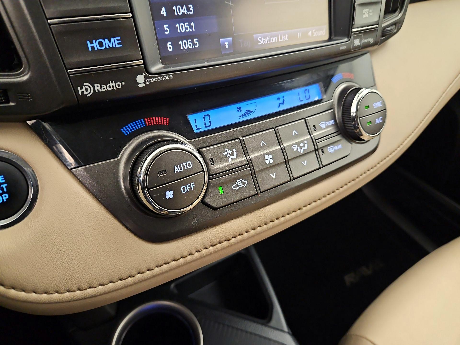 Thumbnail: 2015 Toyota RAV4 - 17