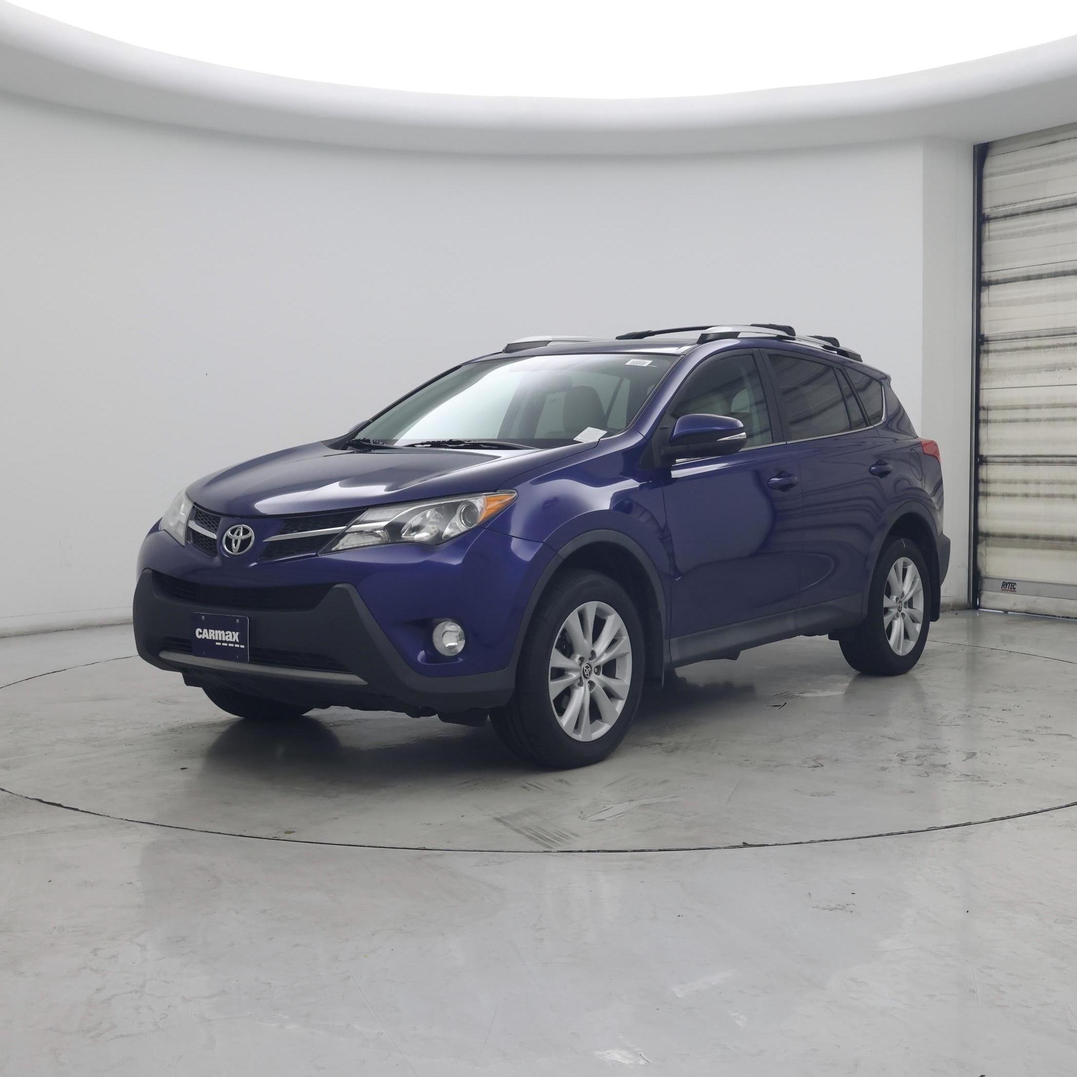 Thumbnail: 2015 Toyota RAV4 - 4