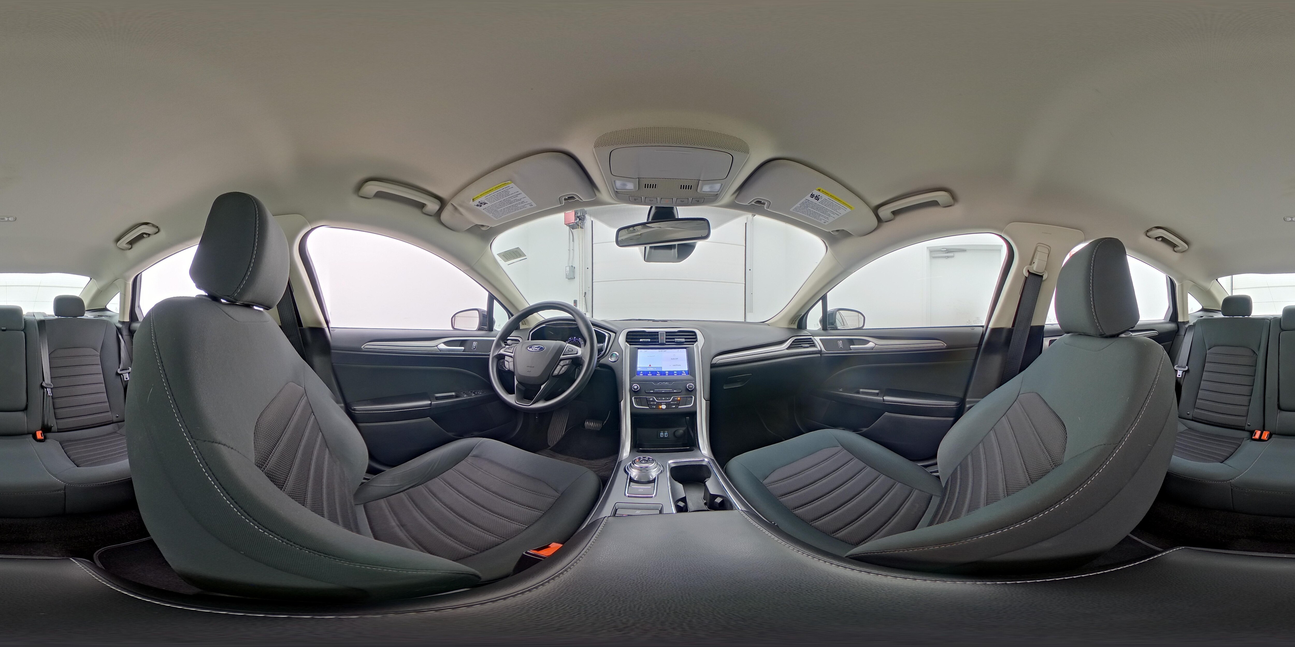 2020 Ford Fusion SE - Photo 25