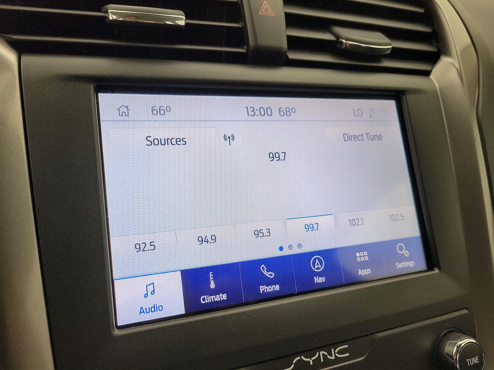 2020 Ford Fusion SE - Photo 17