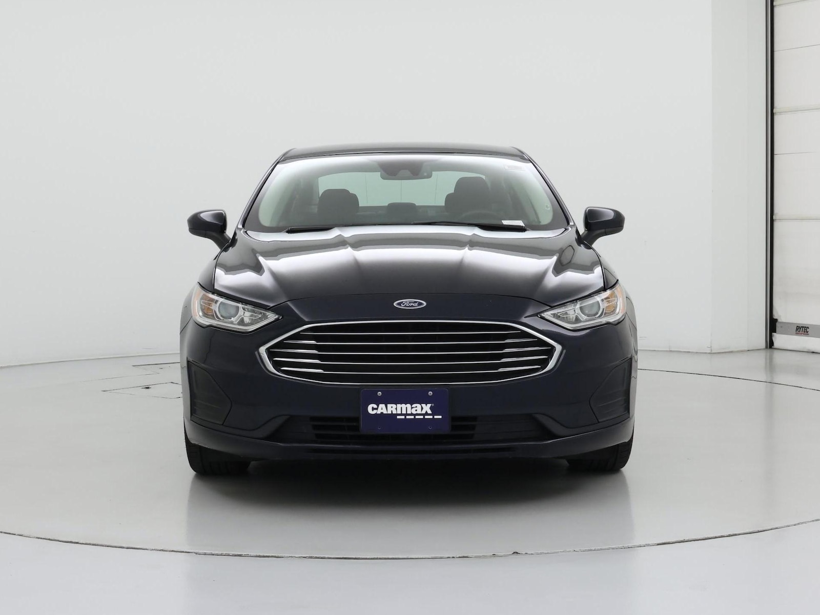 2020 Ford Fusion SE - Photo 6