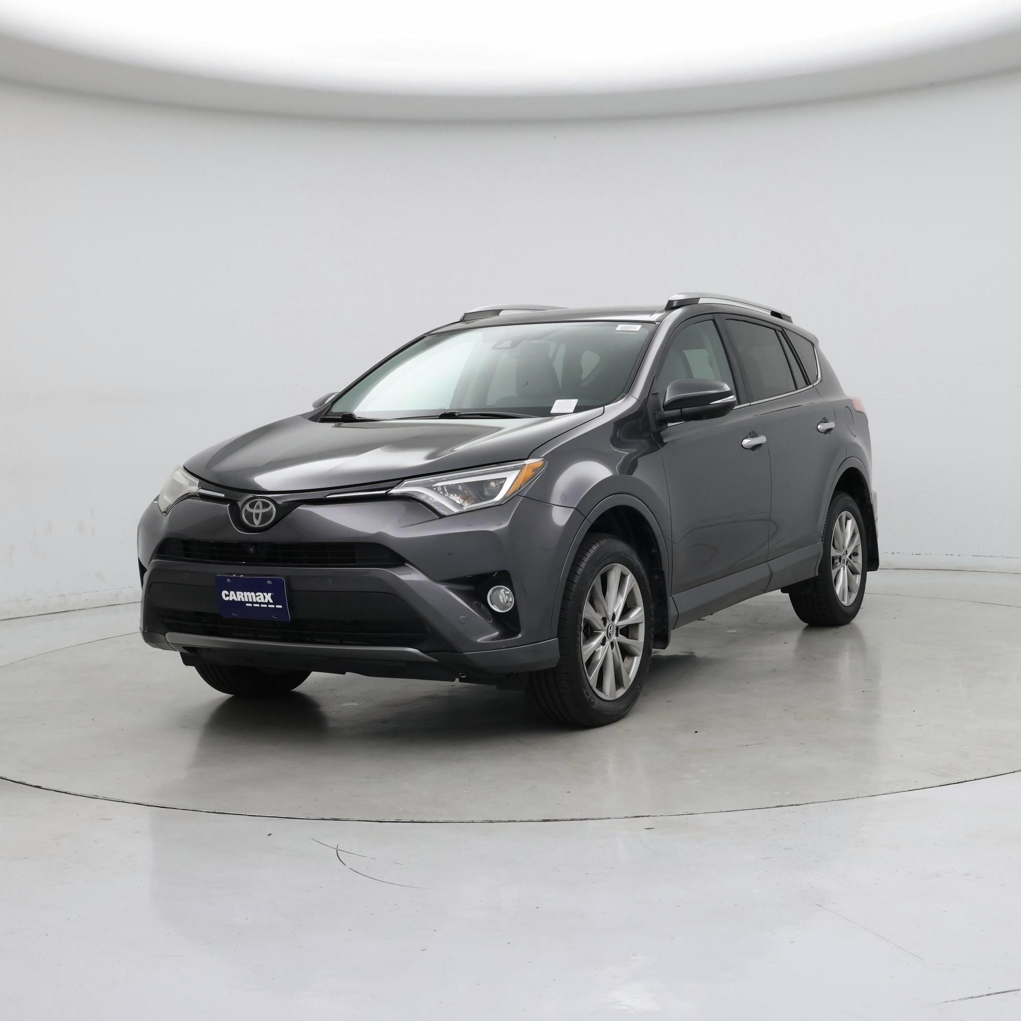 Thumbnail: 2017 Toyota RAV4 - 4