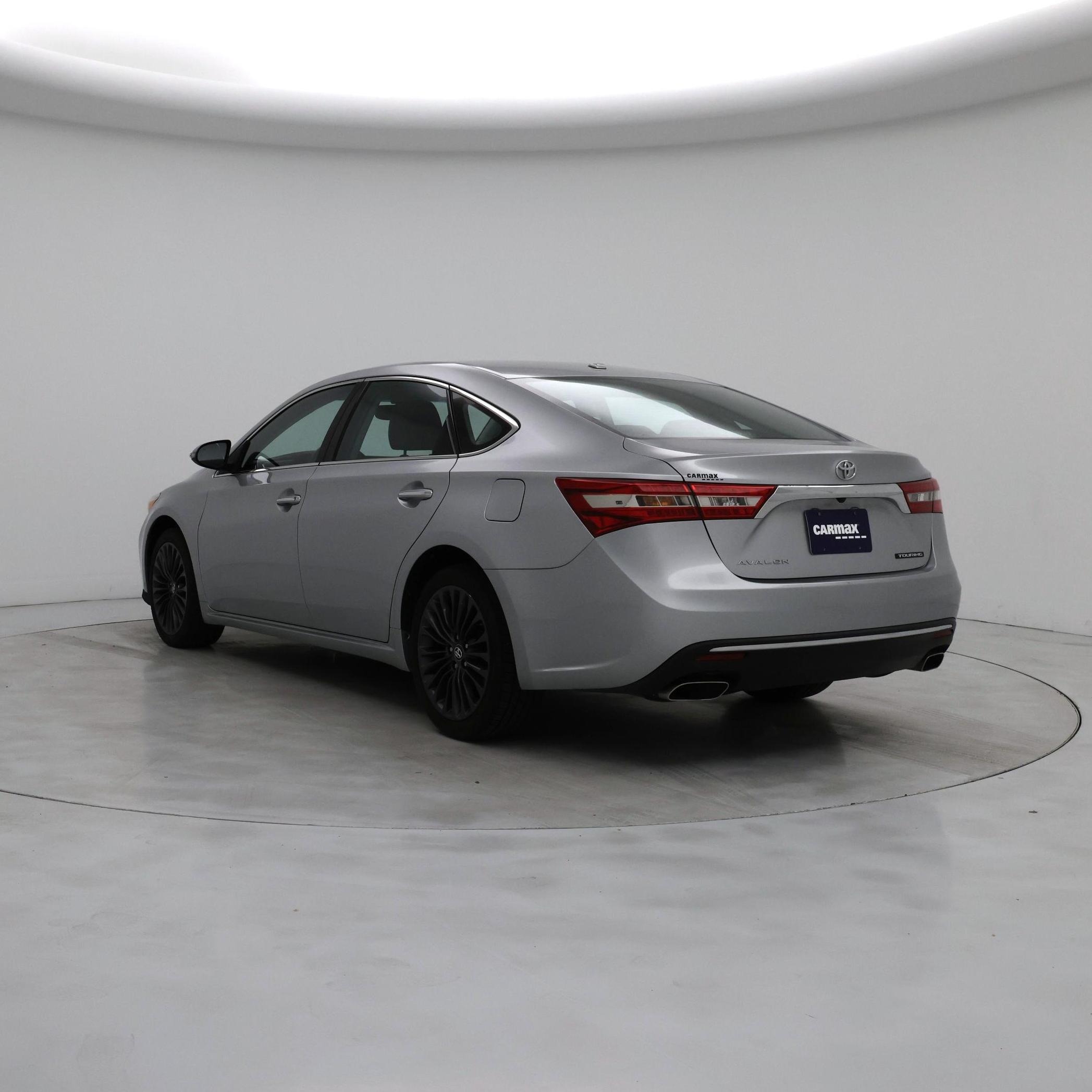 Thumbnail: 2016 Toyota Avalon - 2