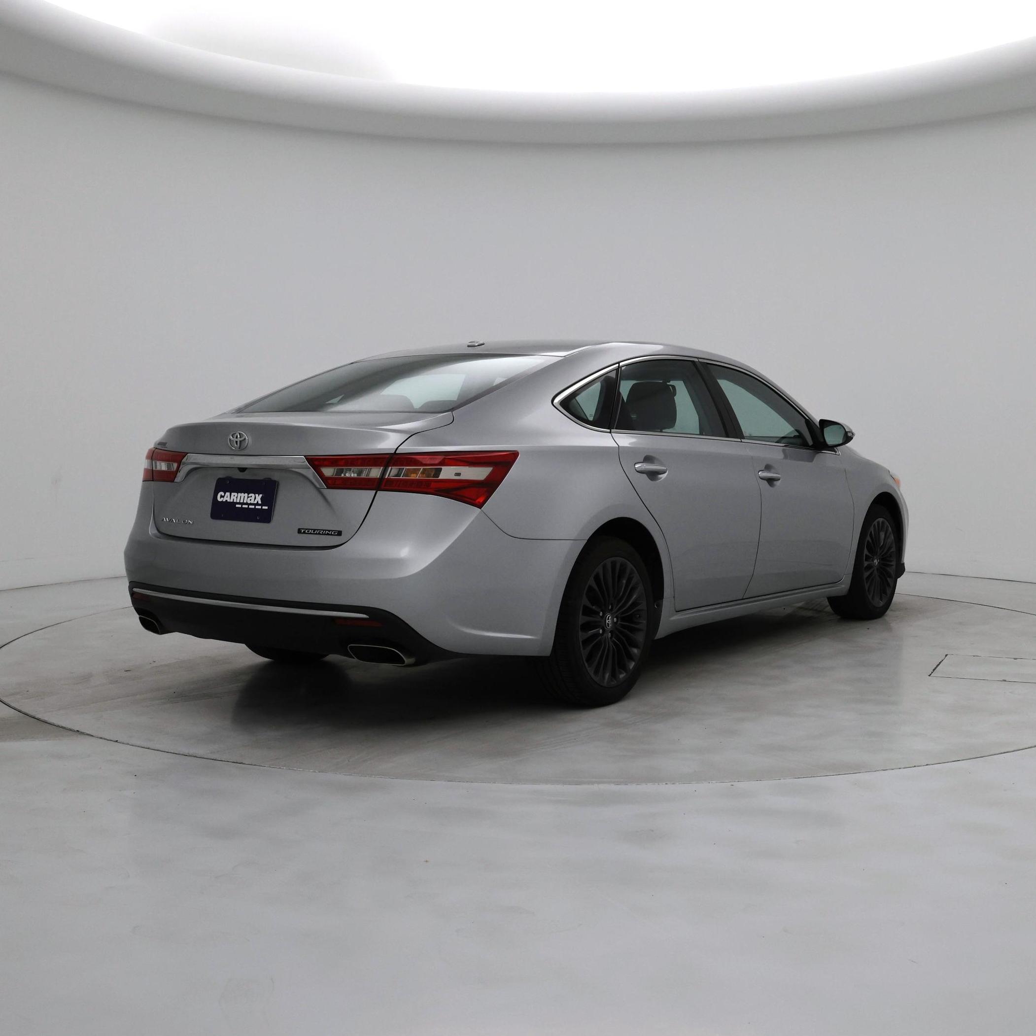 Thumbnail: 2016 Toyota Avalon - 8