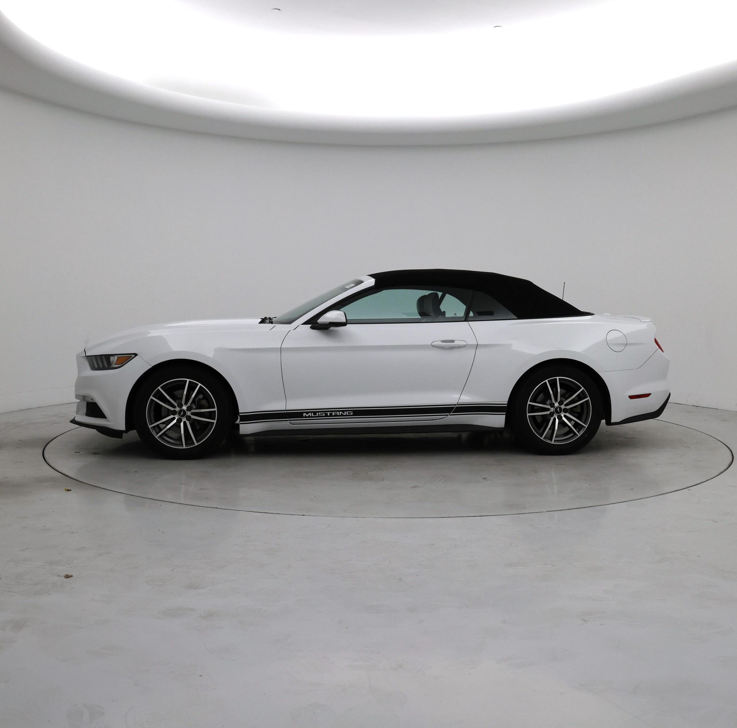 Thumbnail: 2016 Ford Mustang - 3