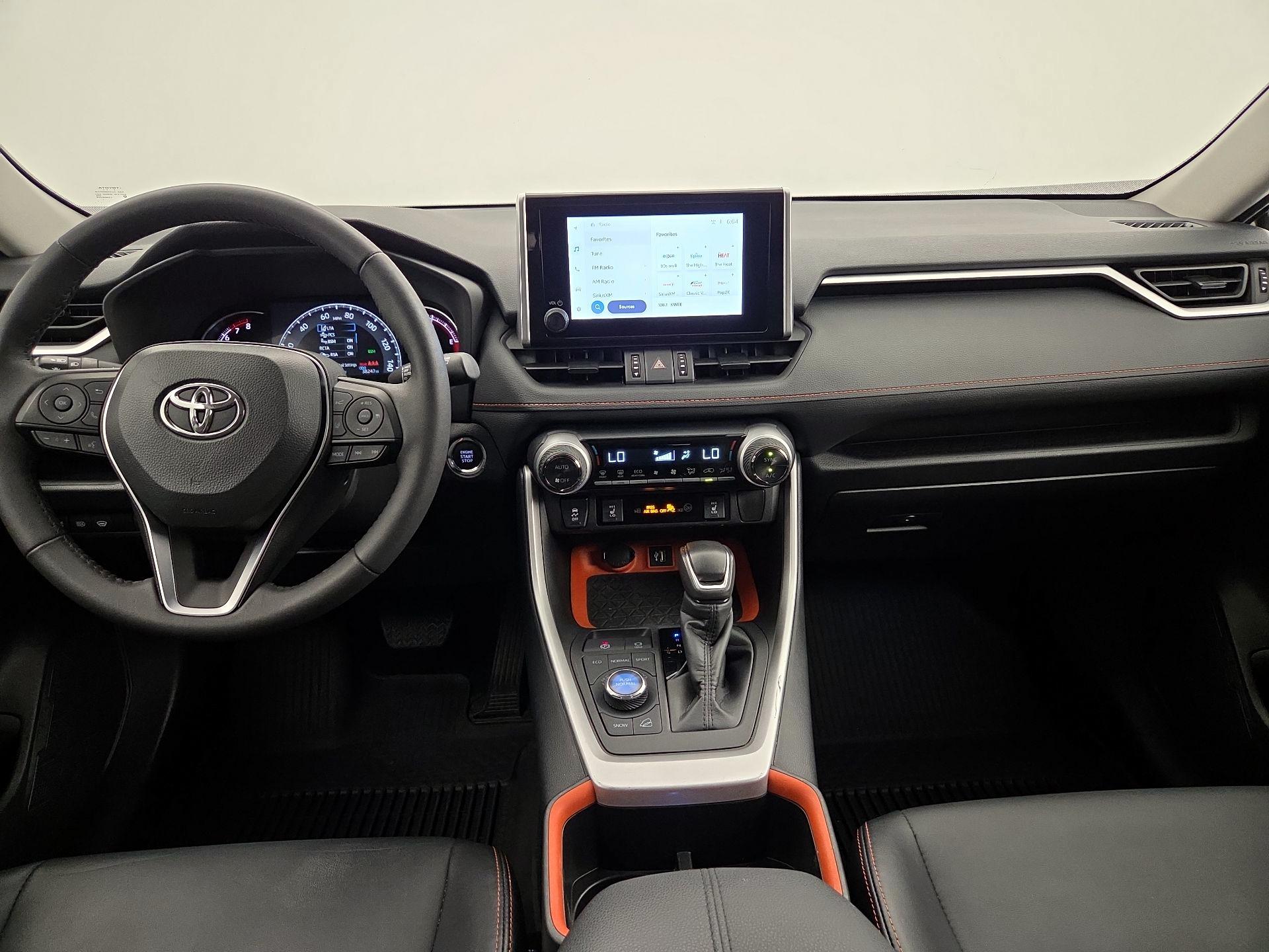 Thumbnail: 2024 Toyota RAV4 - 9