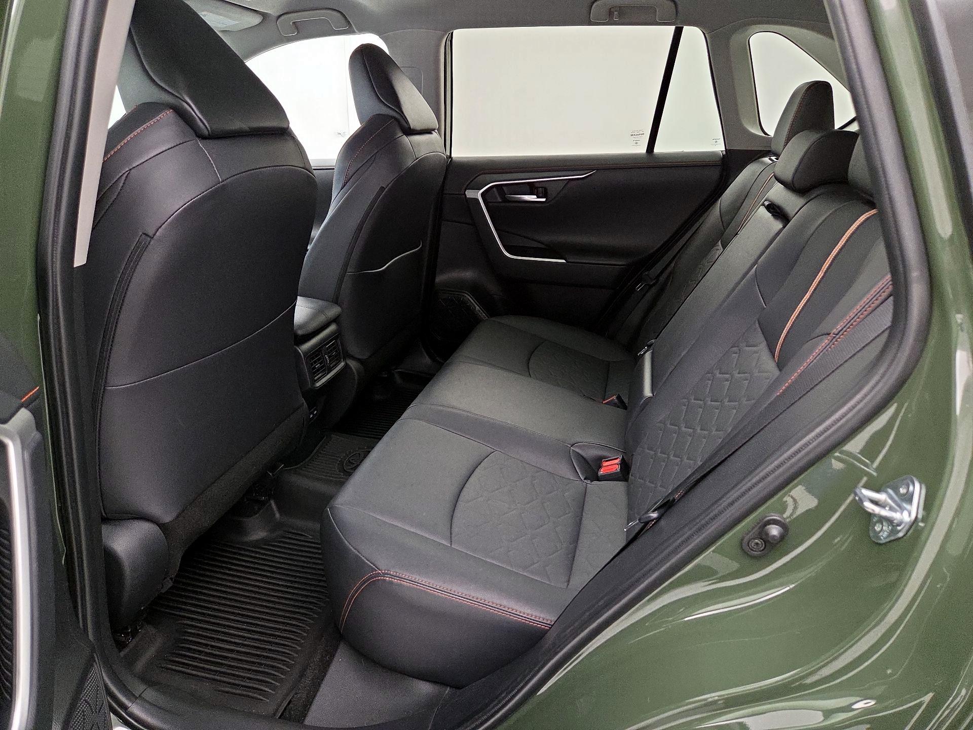 Thumbnail: 2024 Toyota RAV4 - 19