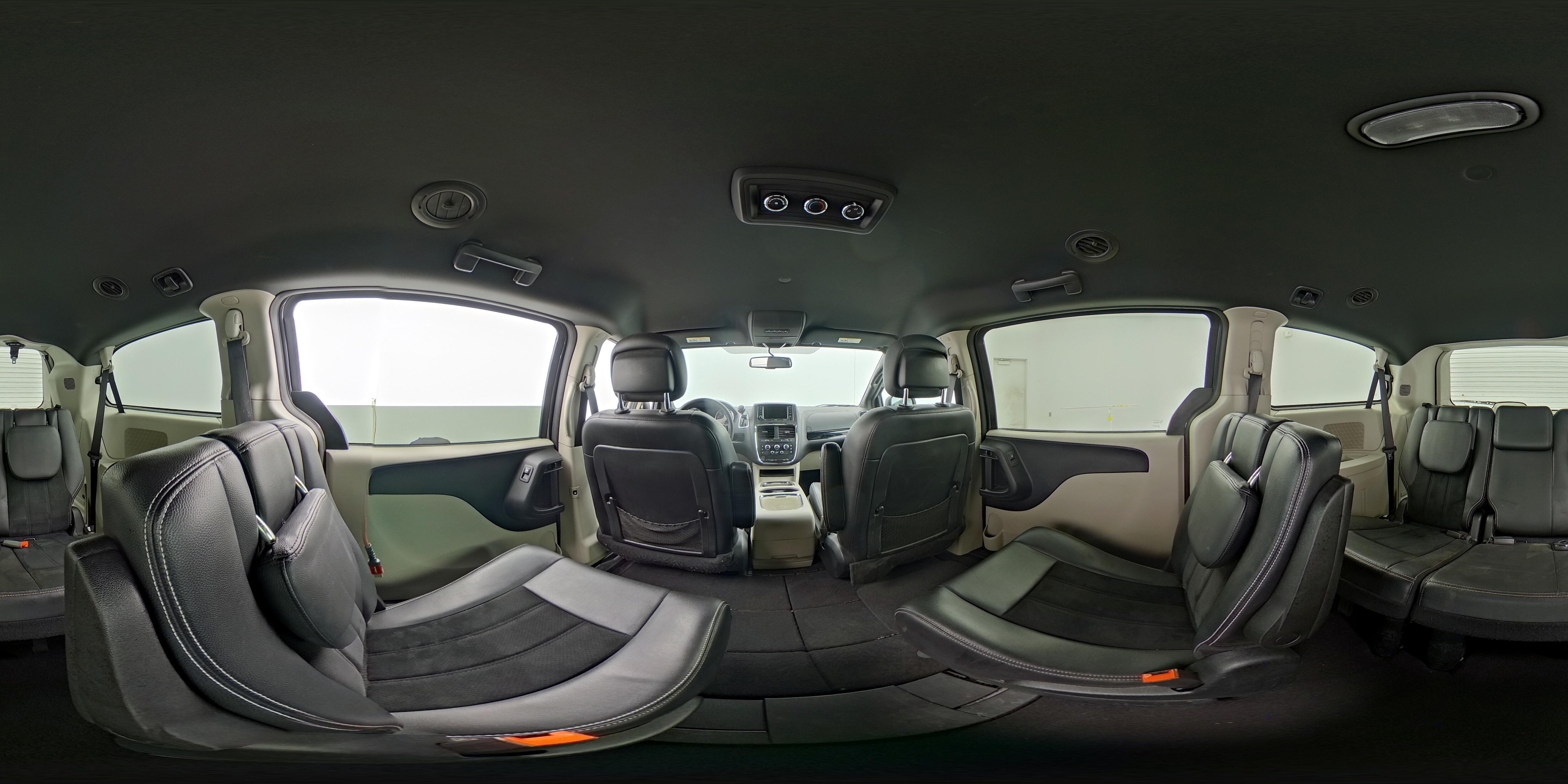 2017 Dodge Grand Caravan SXT - Photo 27