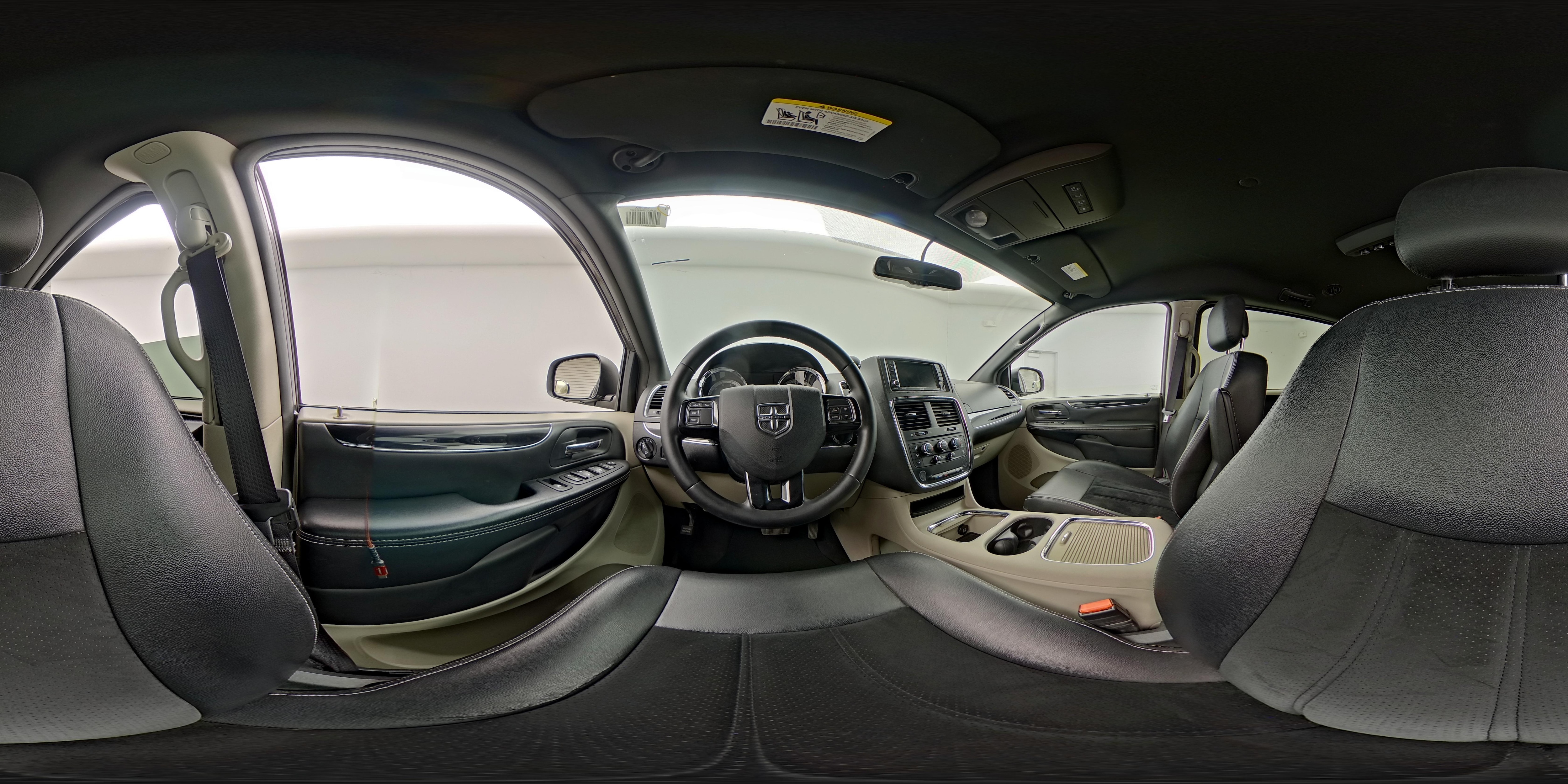 2017 Dodge Grand Caravan SXT - Photo 28