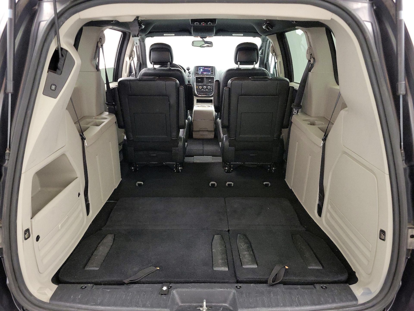 2017 Dodge Grand Caravan SXT - Photo 23