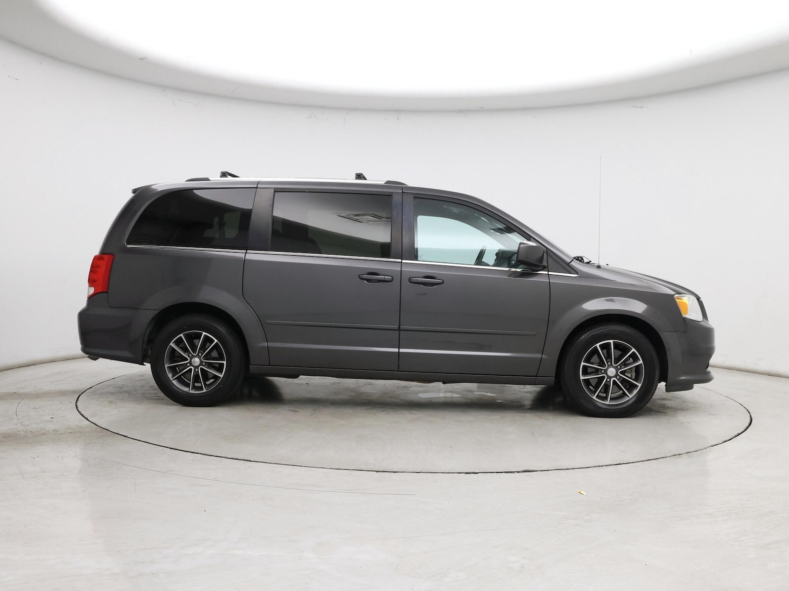 2017 Dodge Grand Caravan SXT - Photo 8