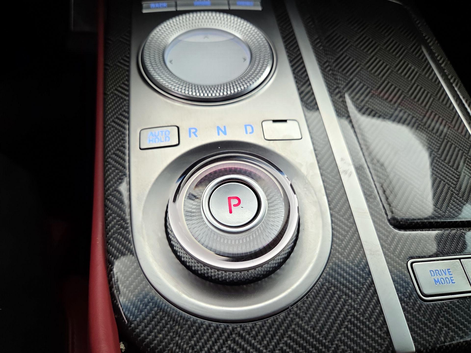 Thumbnail: 2022 Genesis G80 - 18