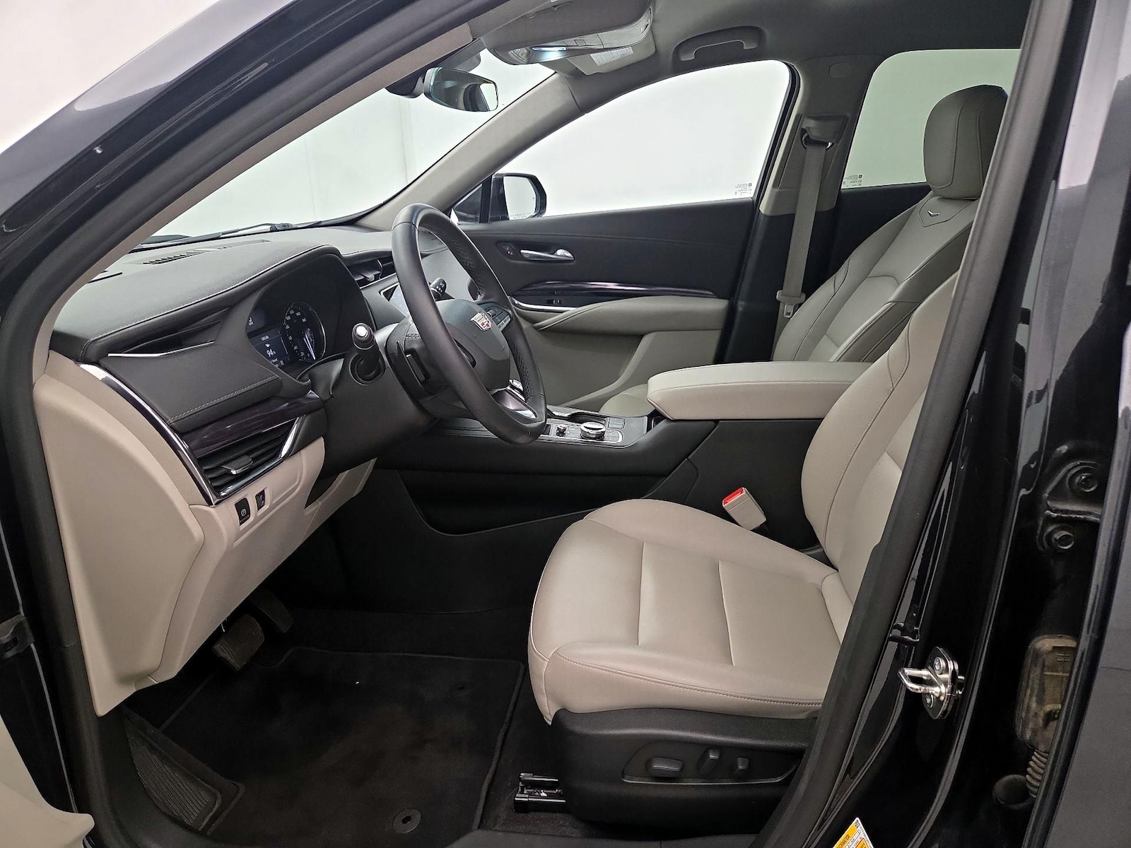 Power Seat(s) & Side Airbags