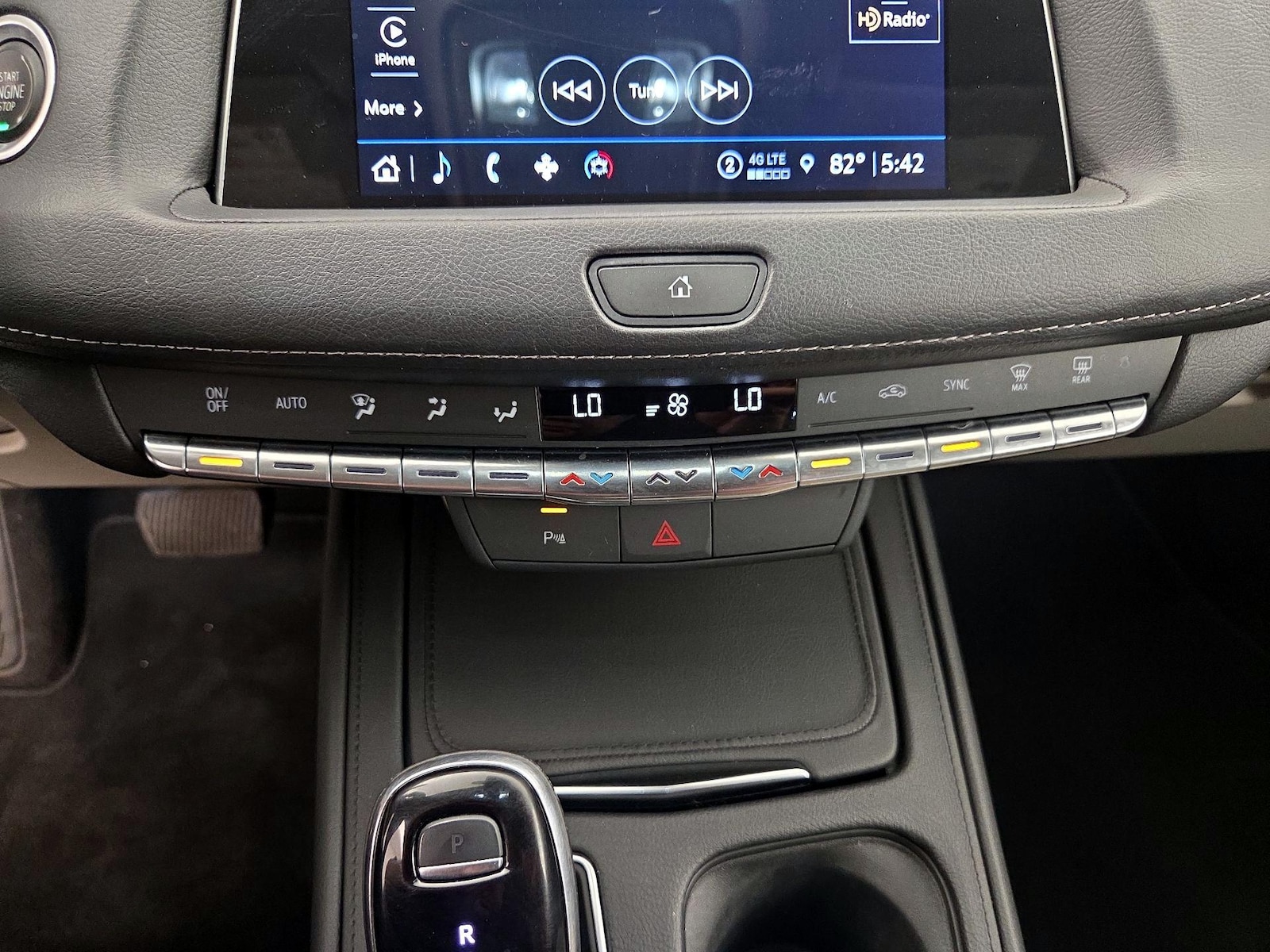2023 Cadillac XT4 Luxury - Photo 17