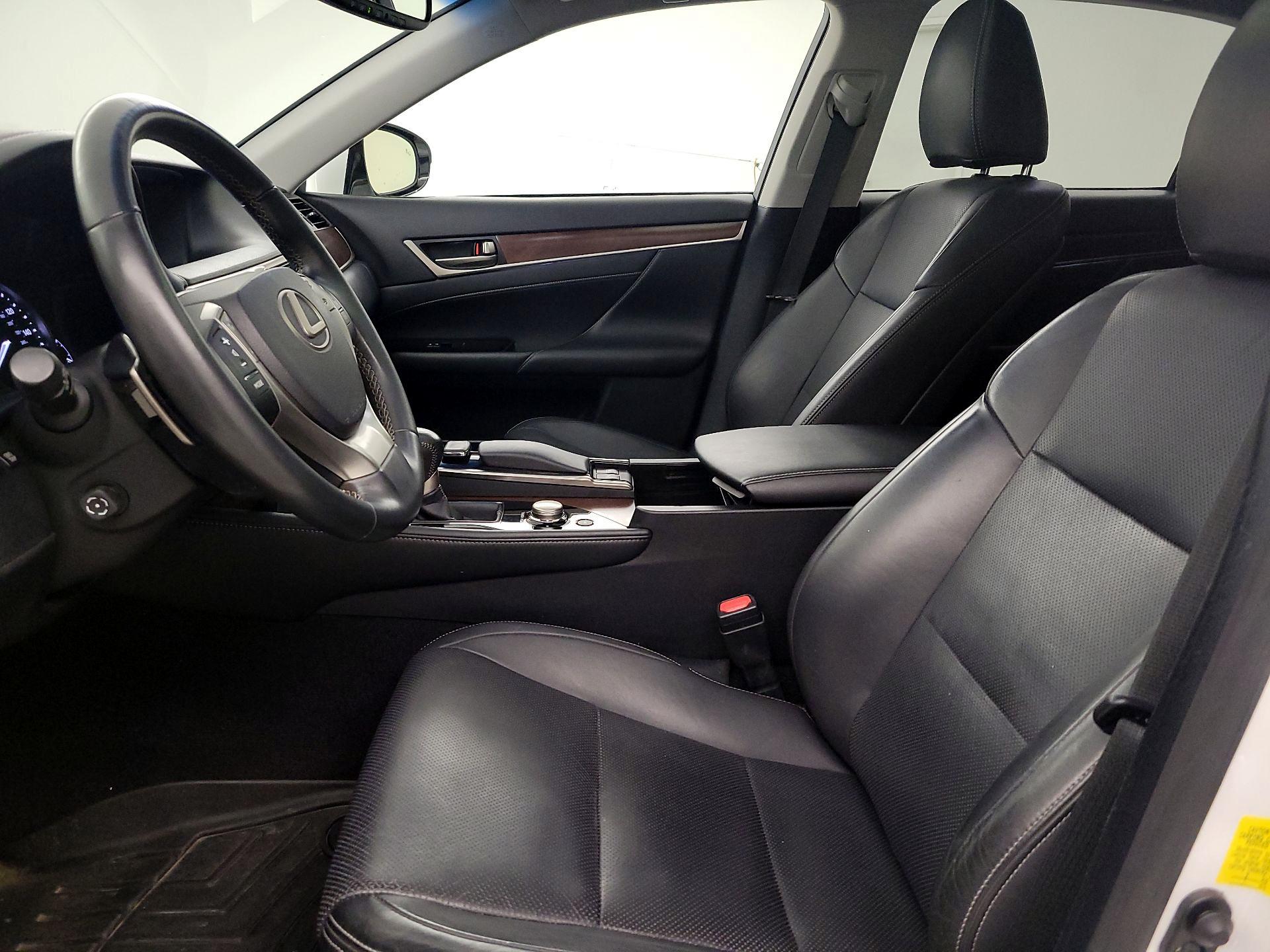 Thumbnail: 2015 Lexus GS - 11