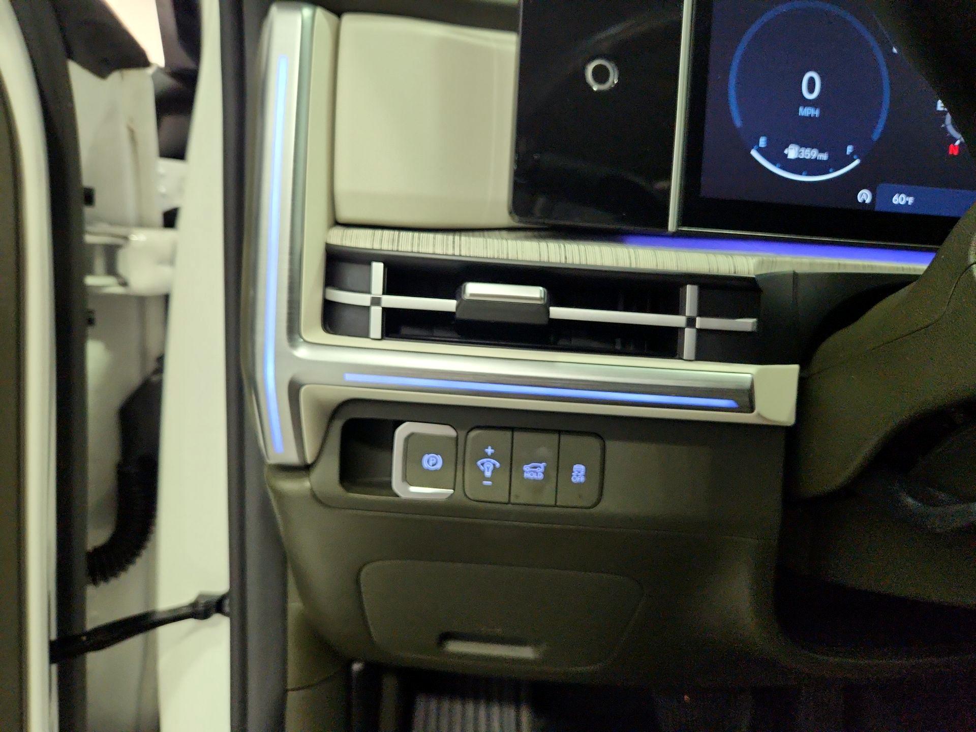 Thumbnail: 2024 Hyundai Santa Fe - 13