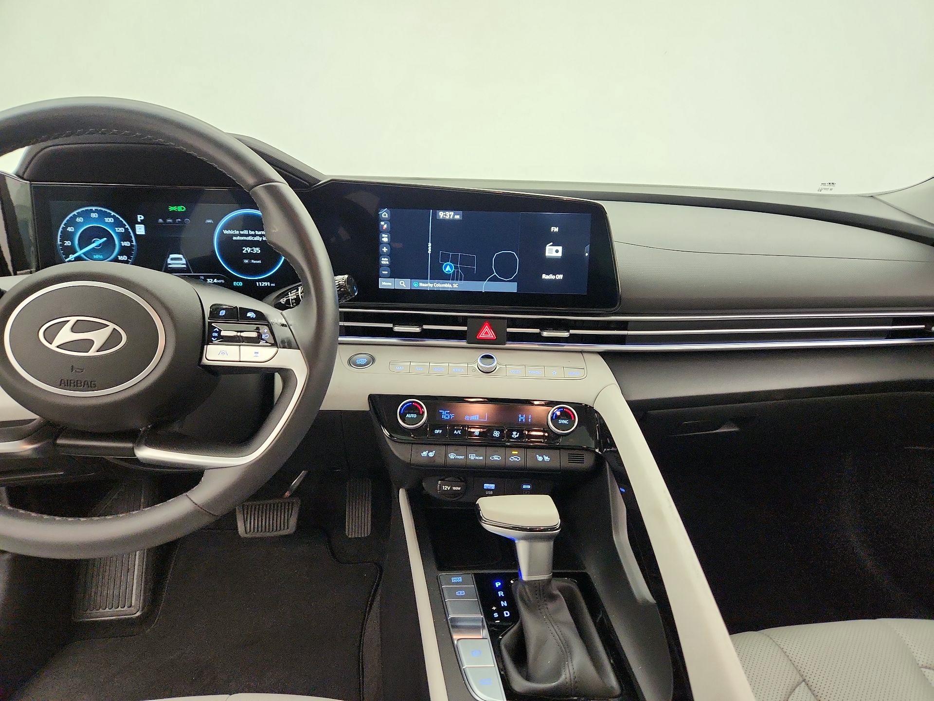 Thumbnail: 2025 Hyundai Elantra - 9