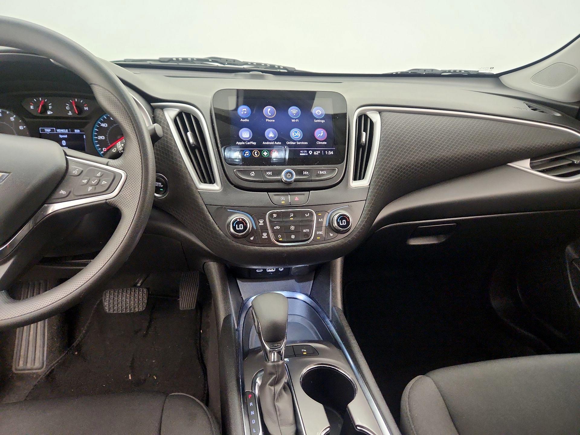 Thumbnail: 2024 Chevrolet Malibu - 9