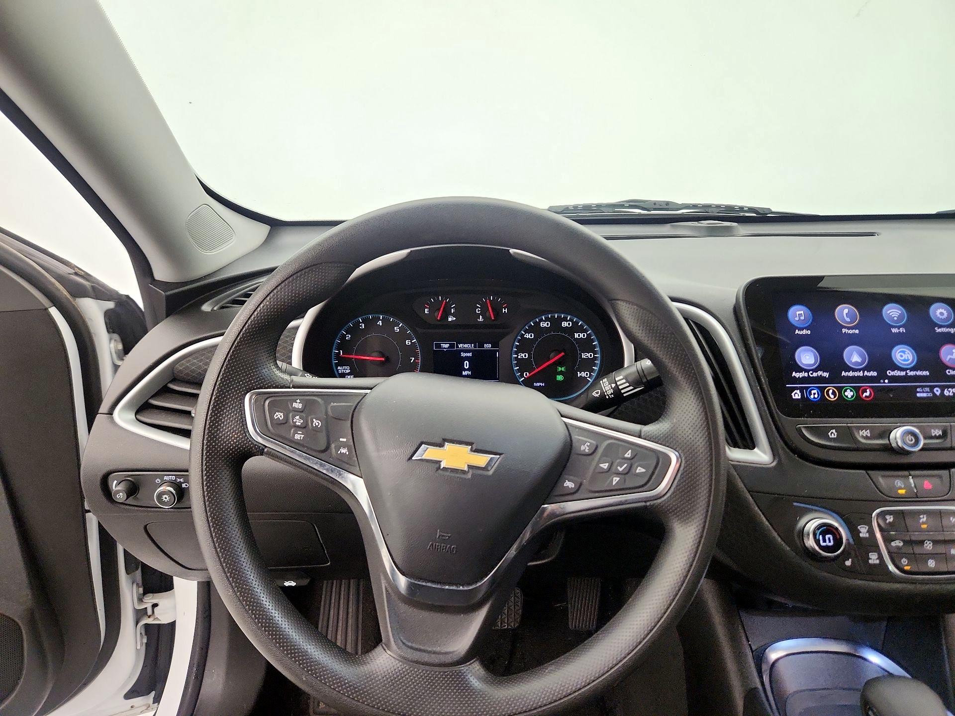 Thumbnail: 2024 Chevrolet Malibu - 10
