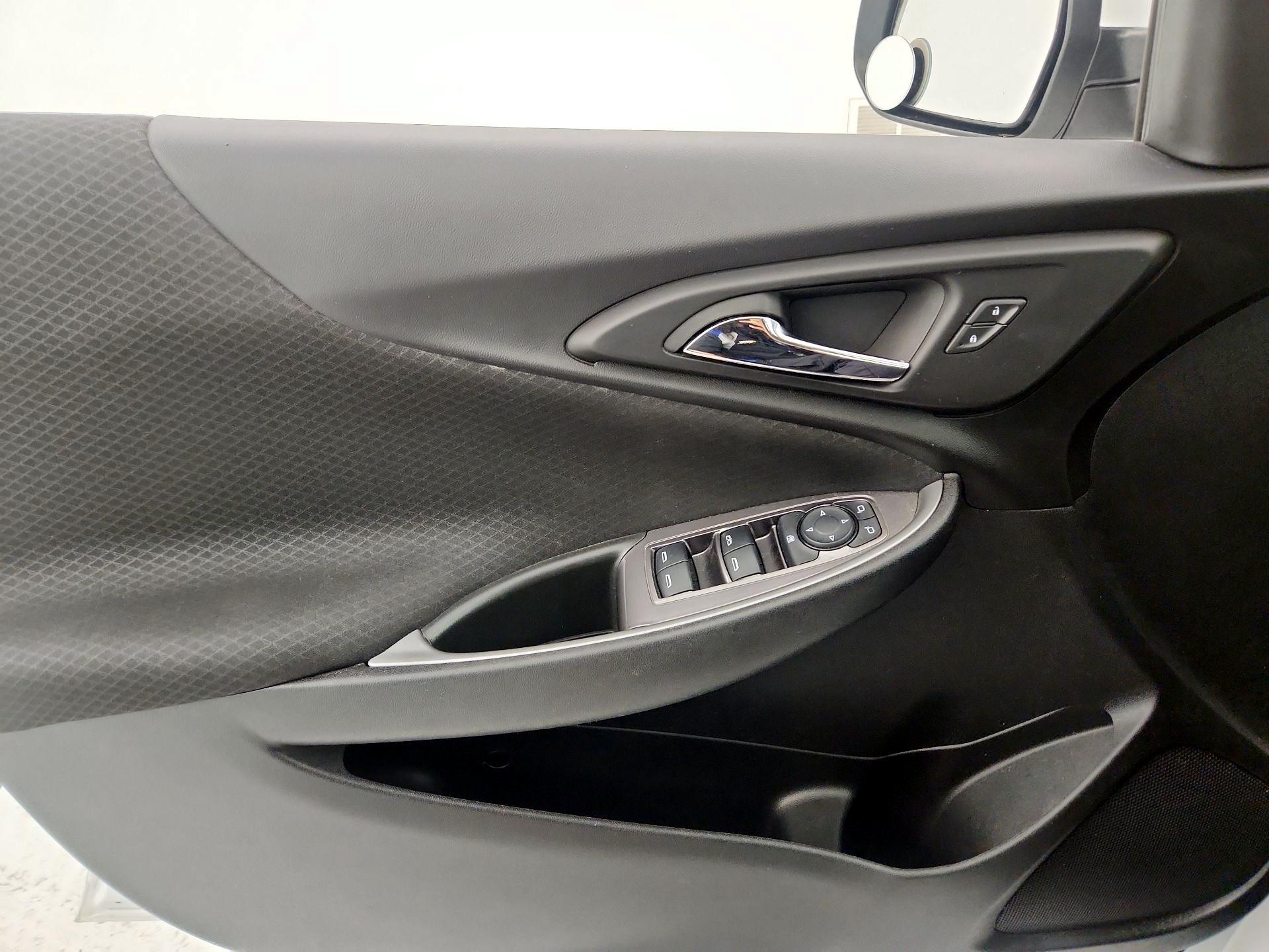 Thumbnail: 2024 Chevrolet Malibu - 12