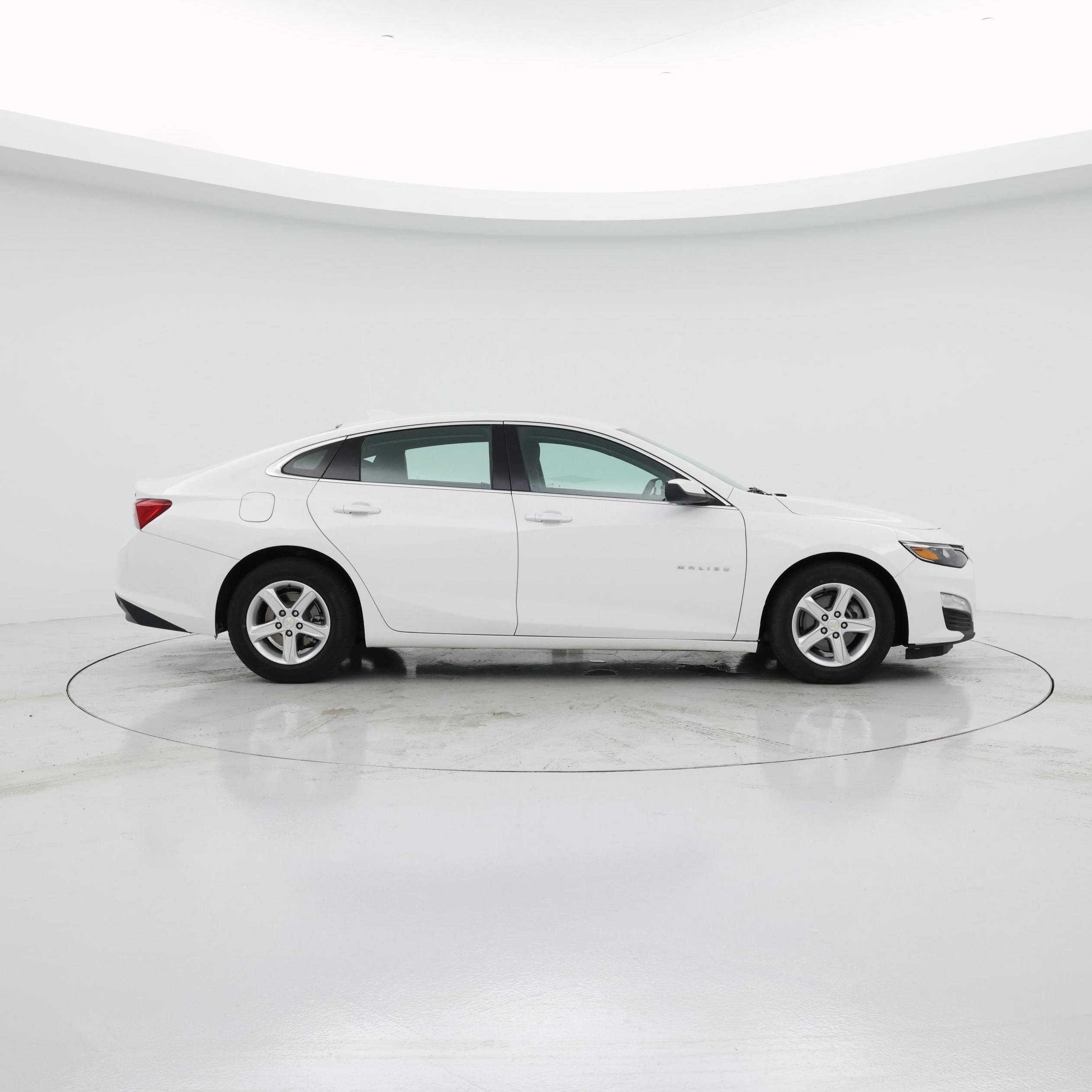Thumbnail: 2024 Chevrolet Malibu - 7