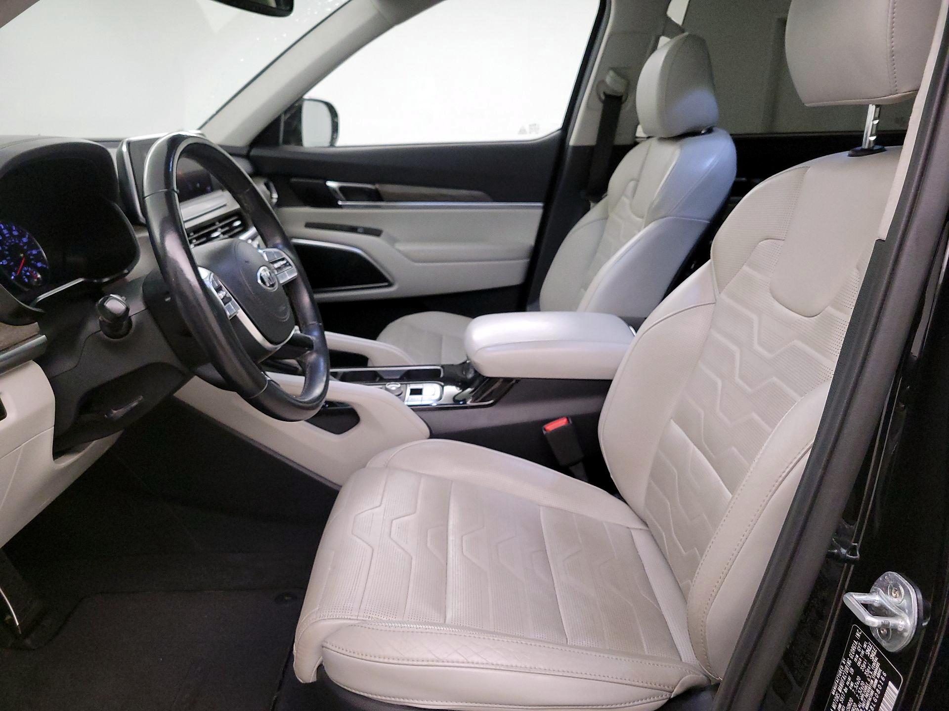 Thumbnail: 2020 Kia Telluride - 11