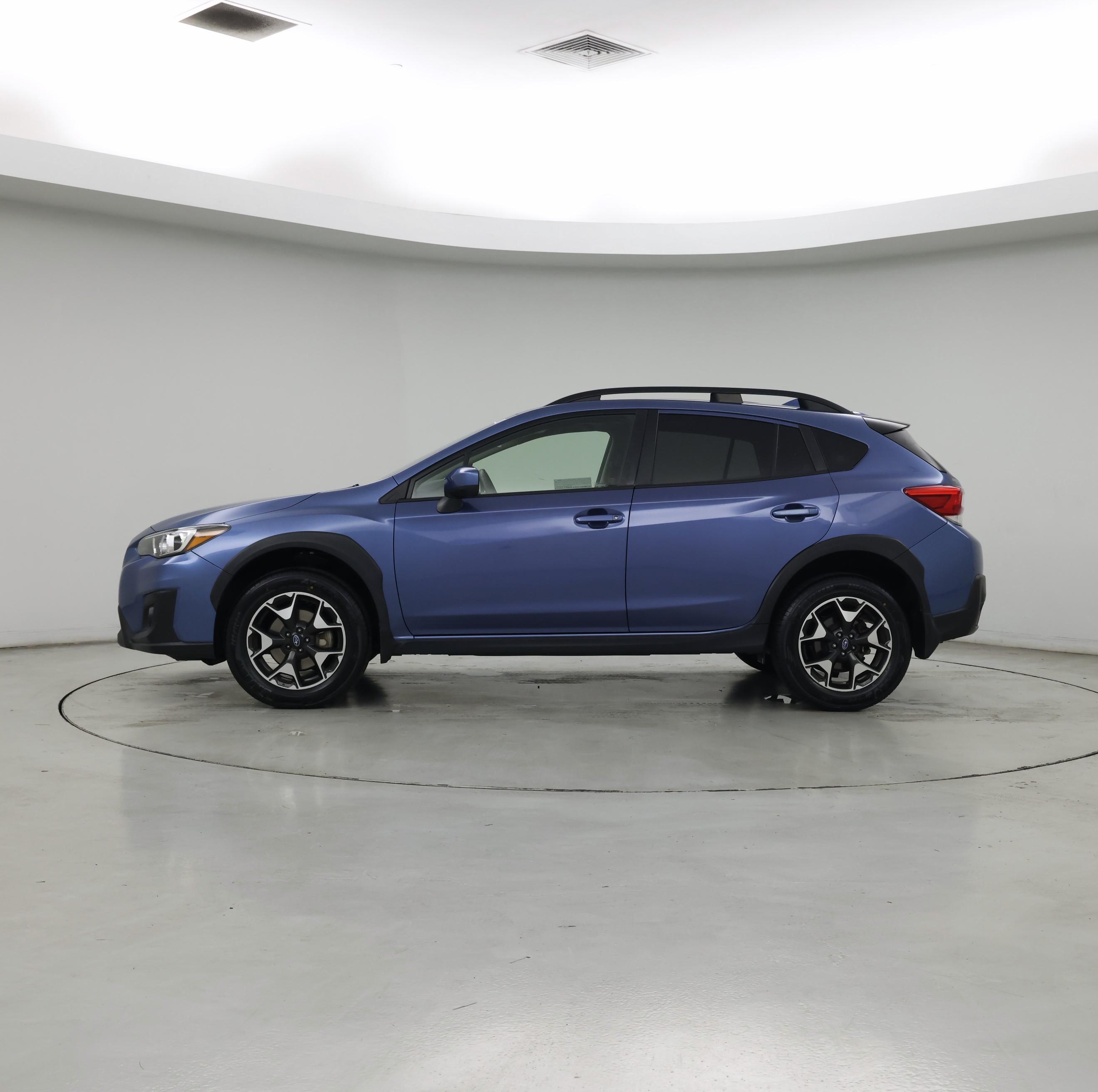 Thumbnail: 2019 Subaru Crosstrek - 3