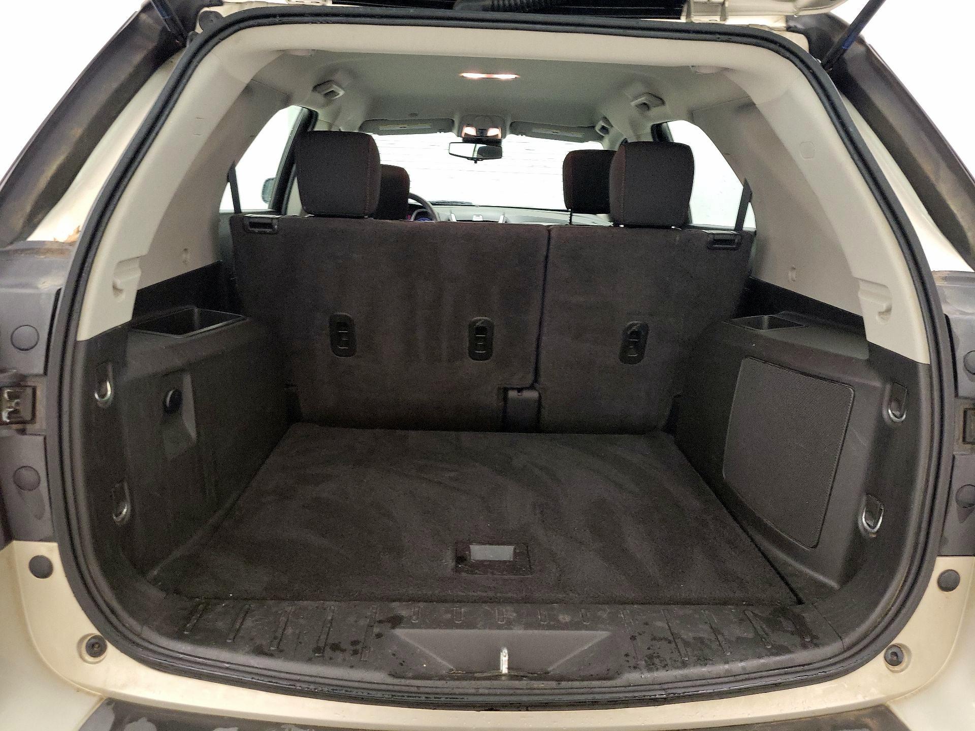 Thumbnail: 2015 Chevrolet Equinox - 18