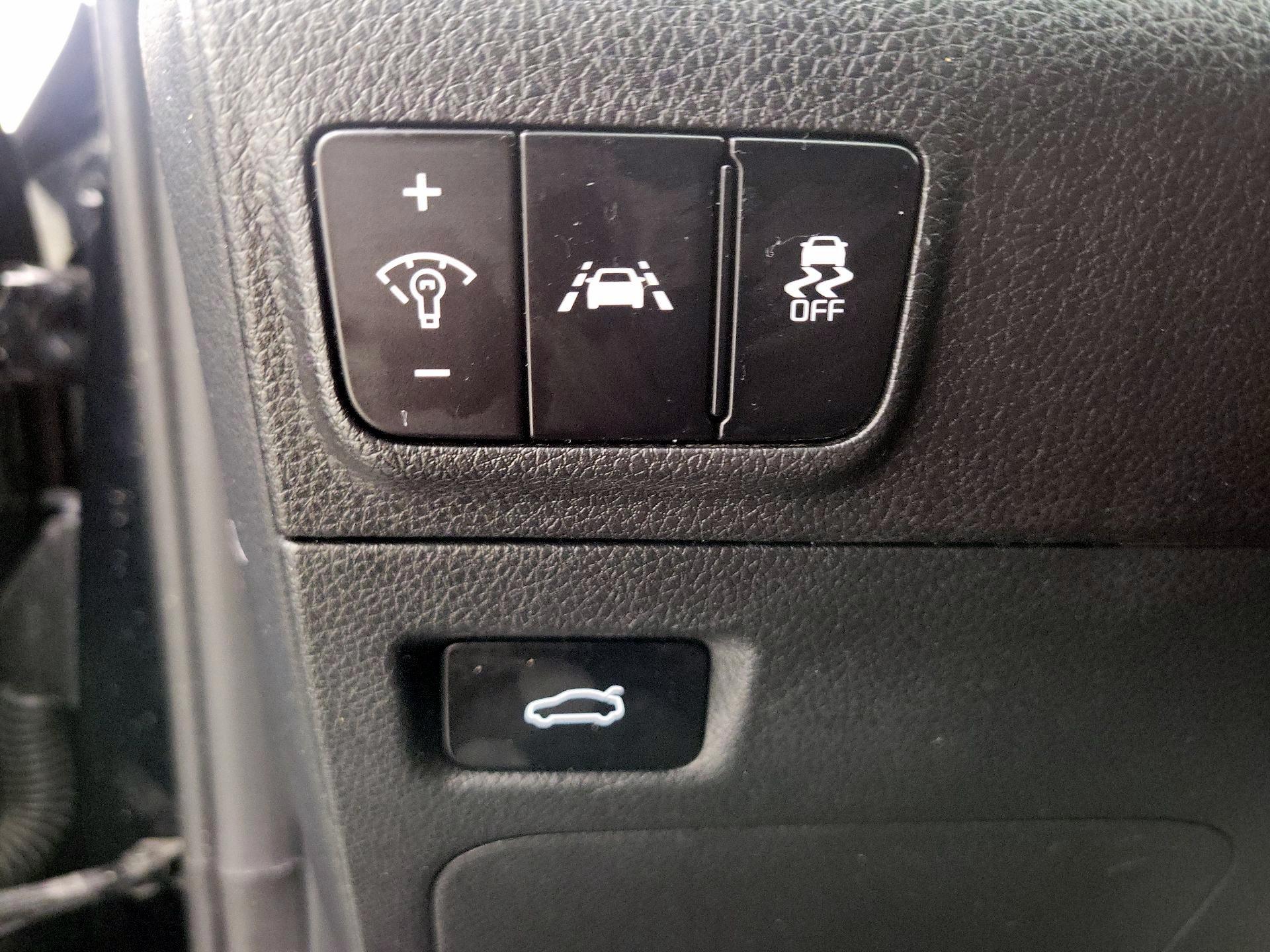 Thumbnail: 2021 Kia K5 - 13