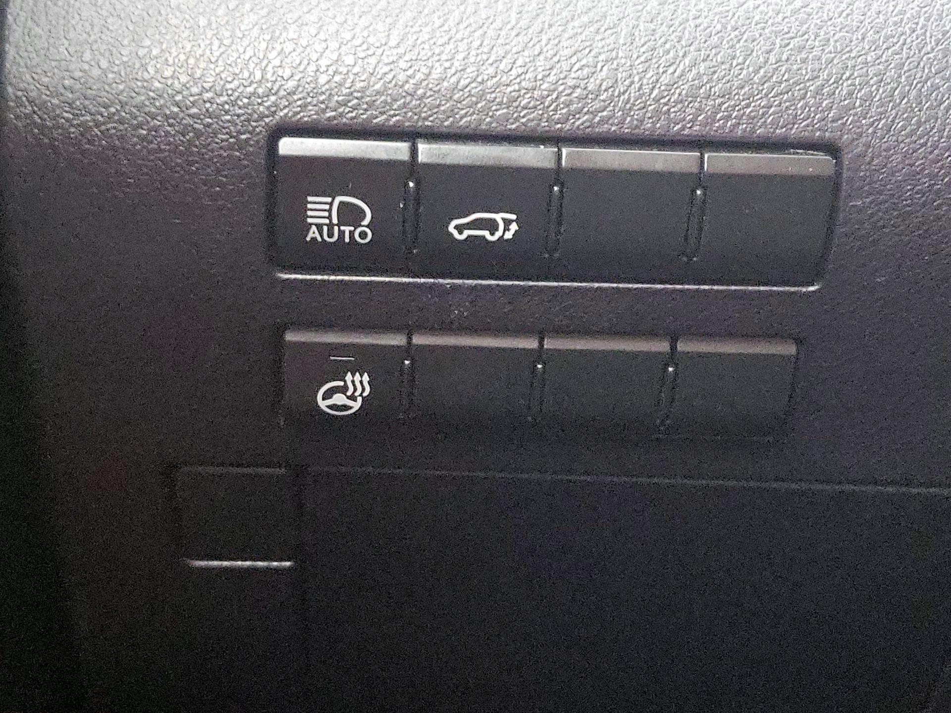 Thumbnail: 2017 Lexus RX - 13