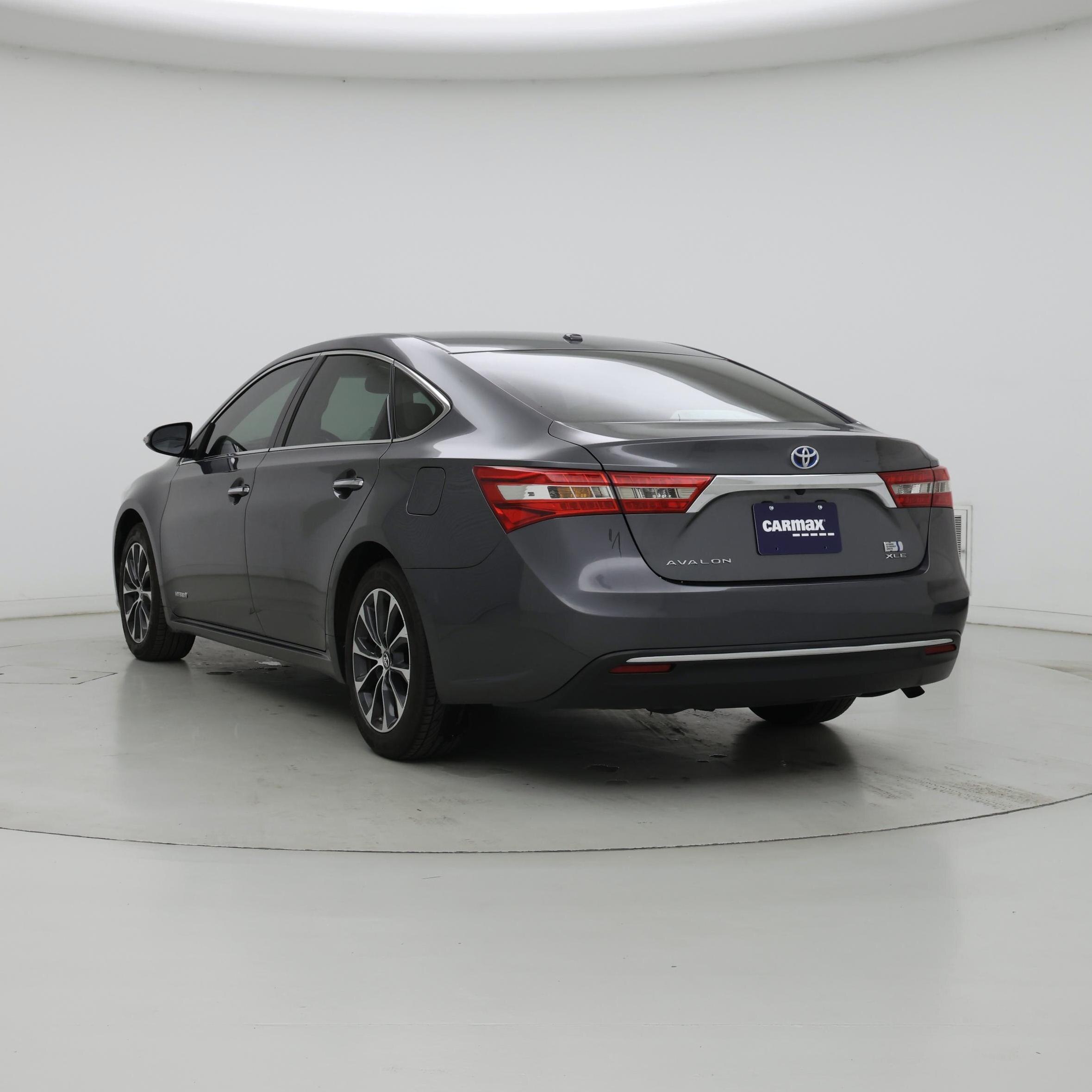 Thumbnail: 2016 Toyota Avalon - 2