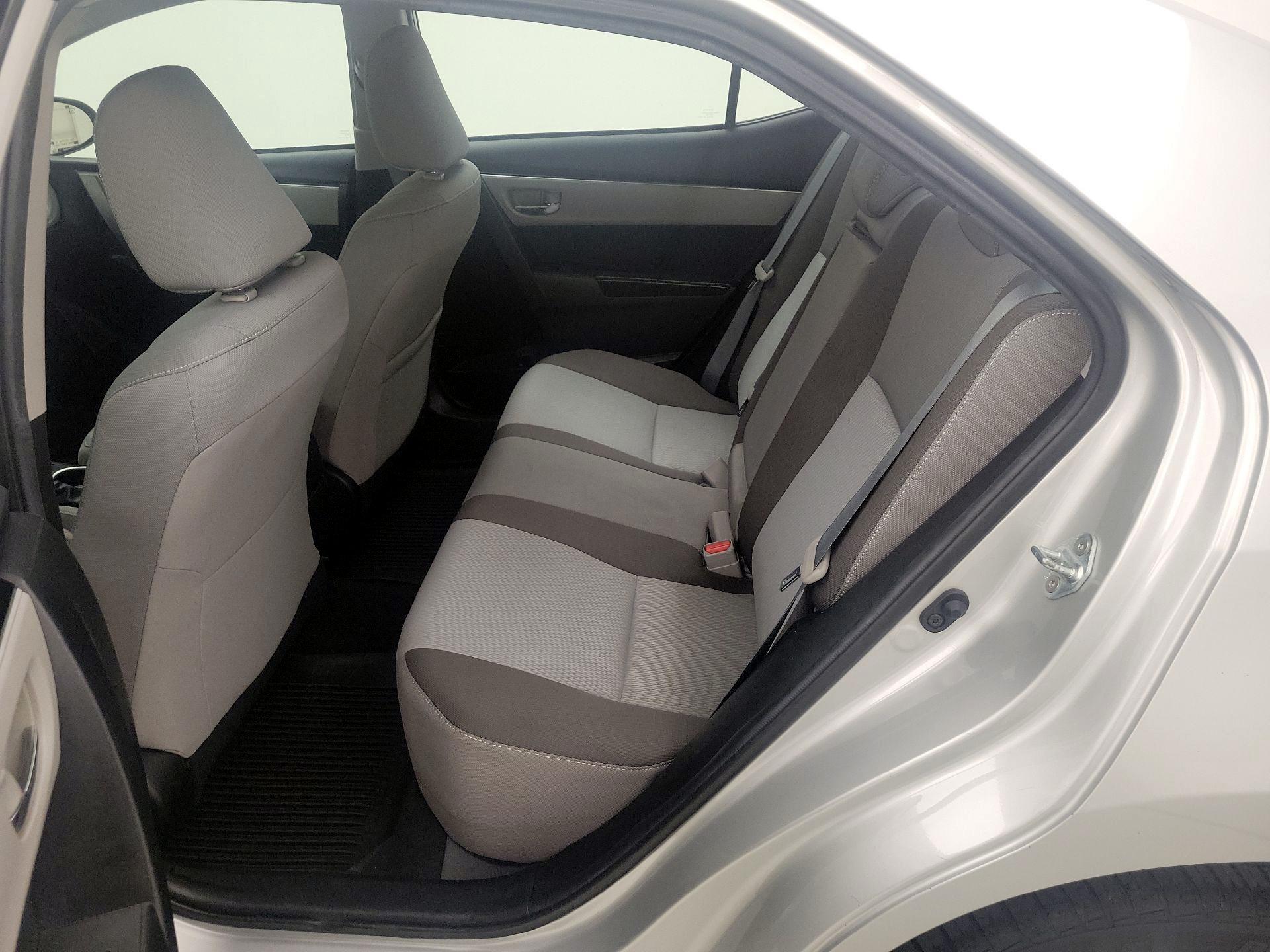 Thumbnail: 2018 Toyota Corolla - 19