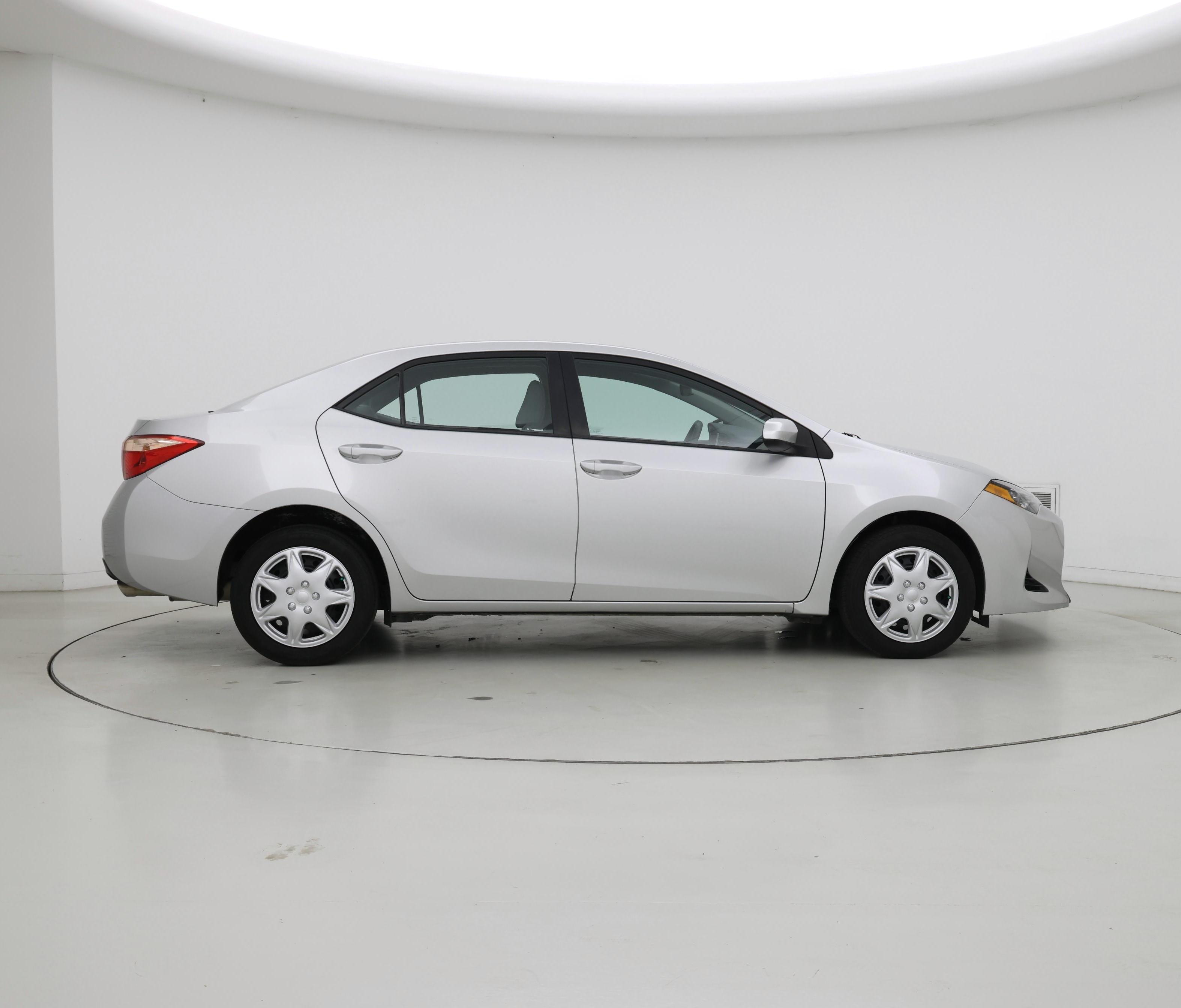 Thumbnail: 2018 Toyota Corolla - 7