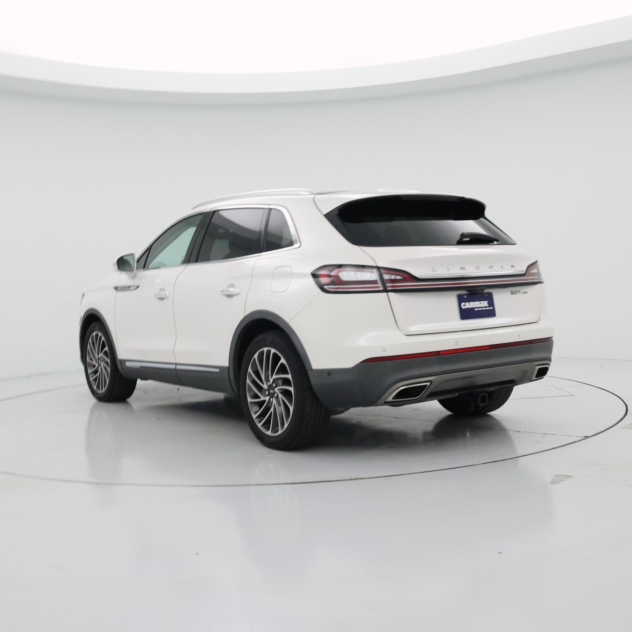 Thumbnail: 2019 Lincoln Nautilus - 2