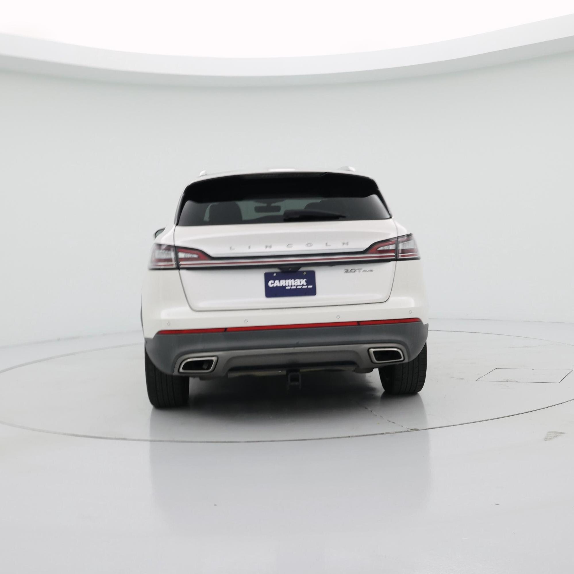 Thumbnail: 2019 Lincoln Nautilus - 6