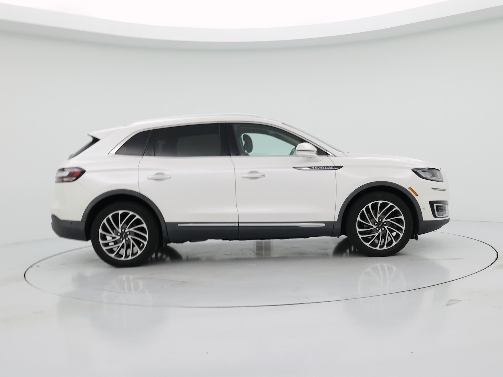 2019 Lincoln Nautilus Reserve - Photo 8