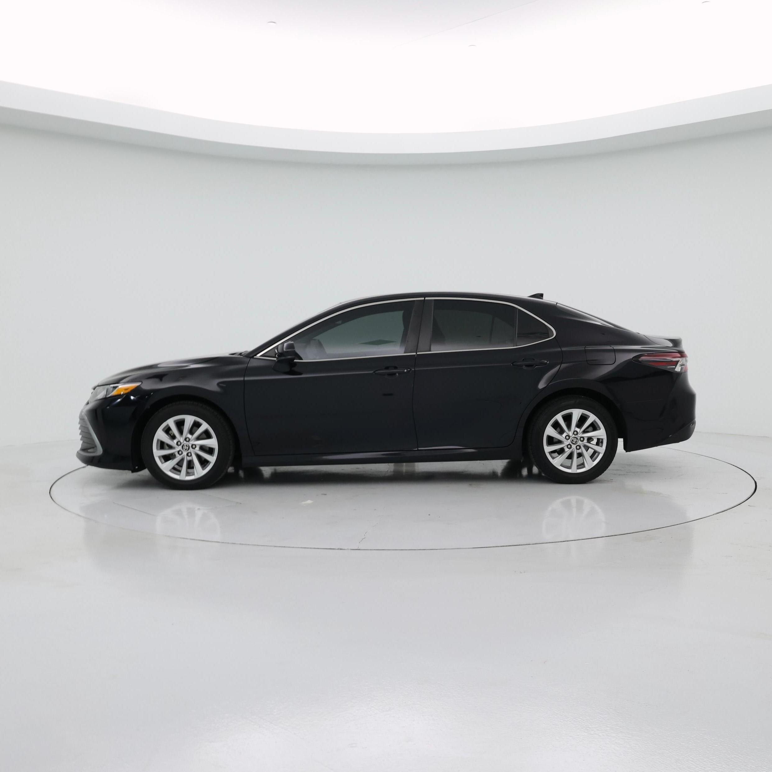 Thumbnail: 2023 Toyota Camry - 3