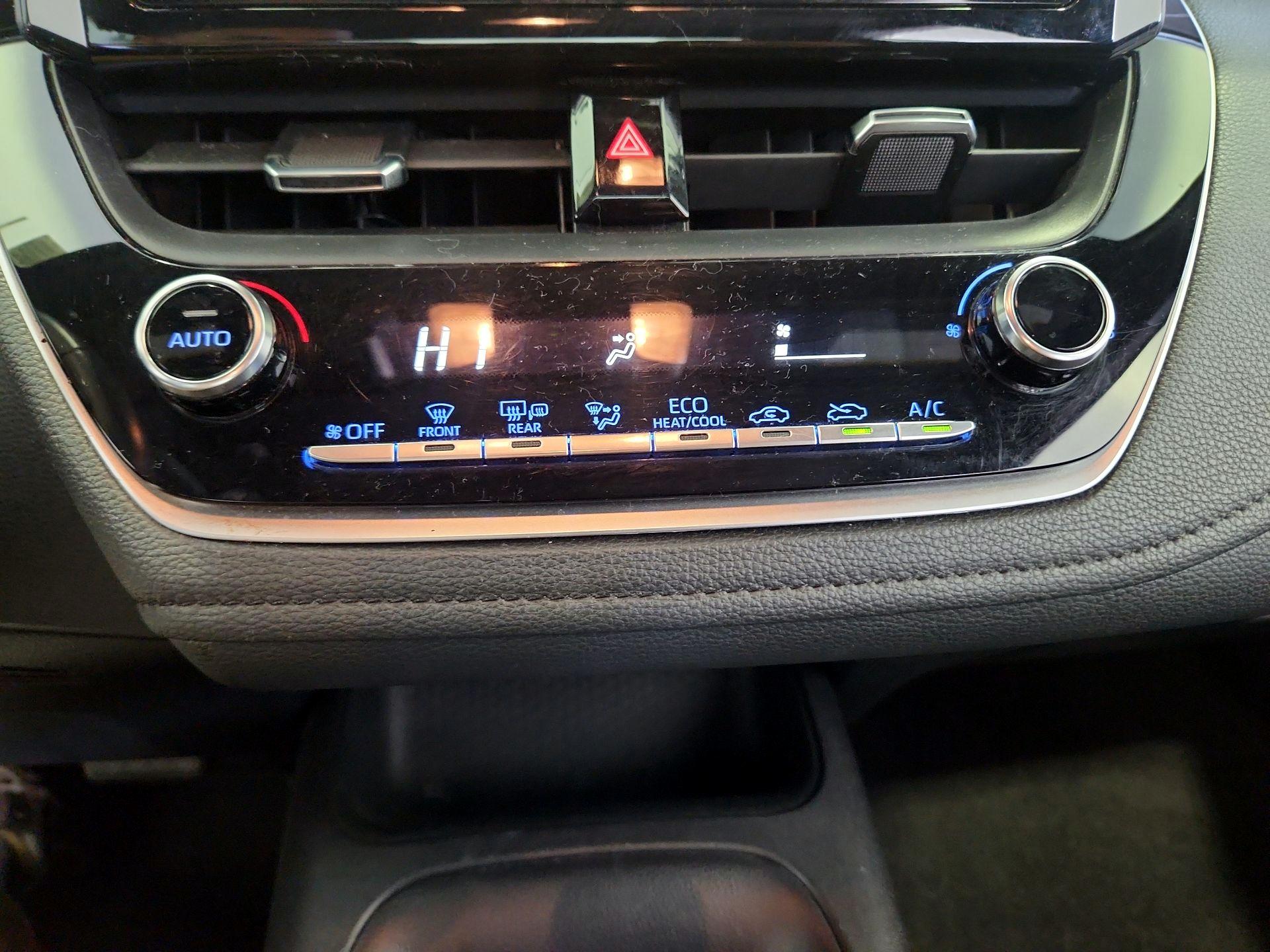 Thumbnail: 2022 Toyota Corolla - 16