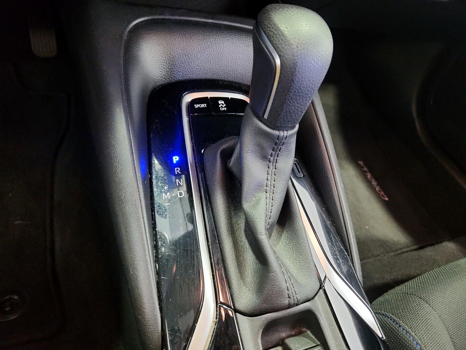 Thumbnail: 2022 Toyota Corolla - 17