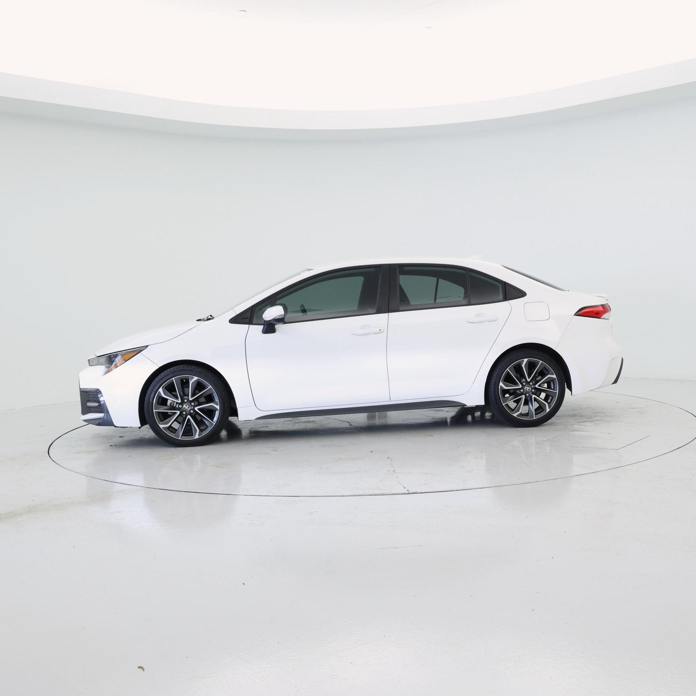 Thumbnail: 2022 Toyota Corolla - 3