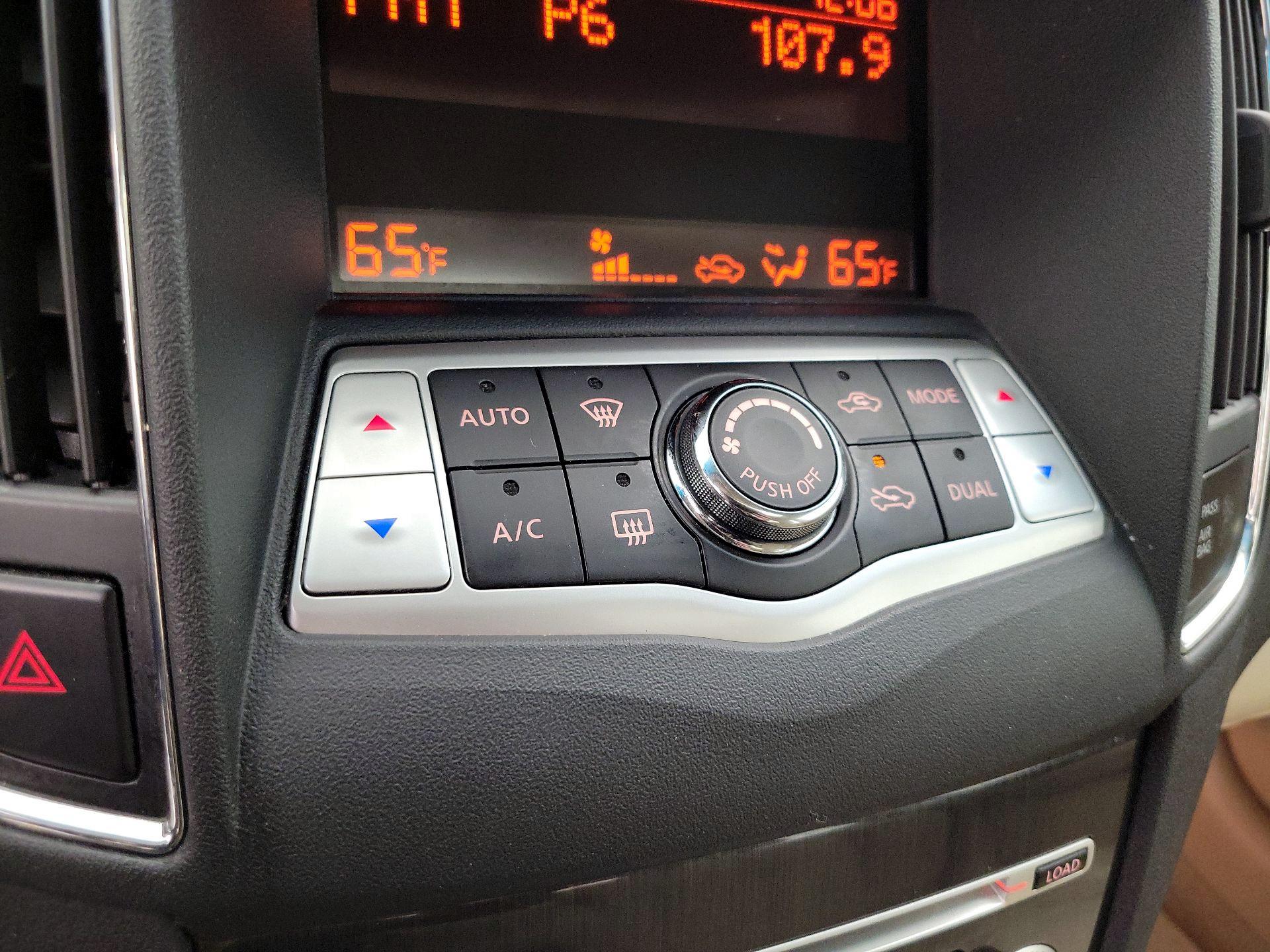 Thumbnail: 2014 Nissan Maxima - 15