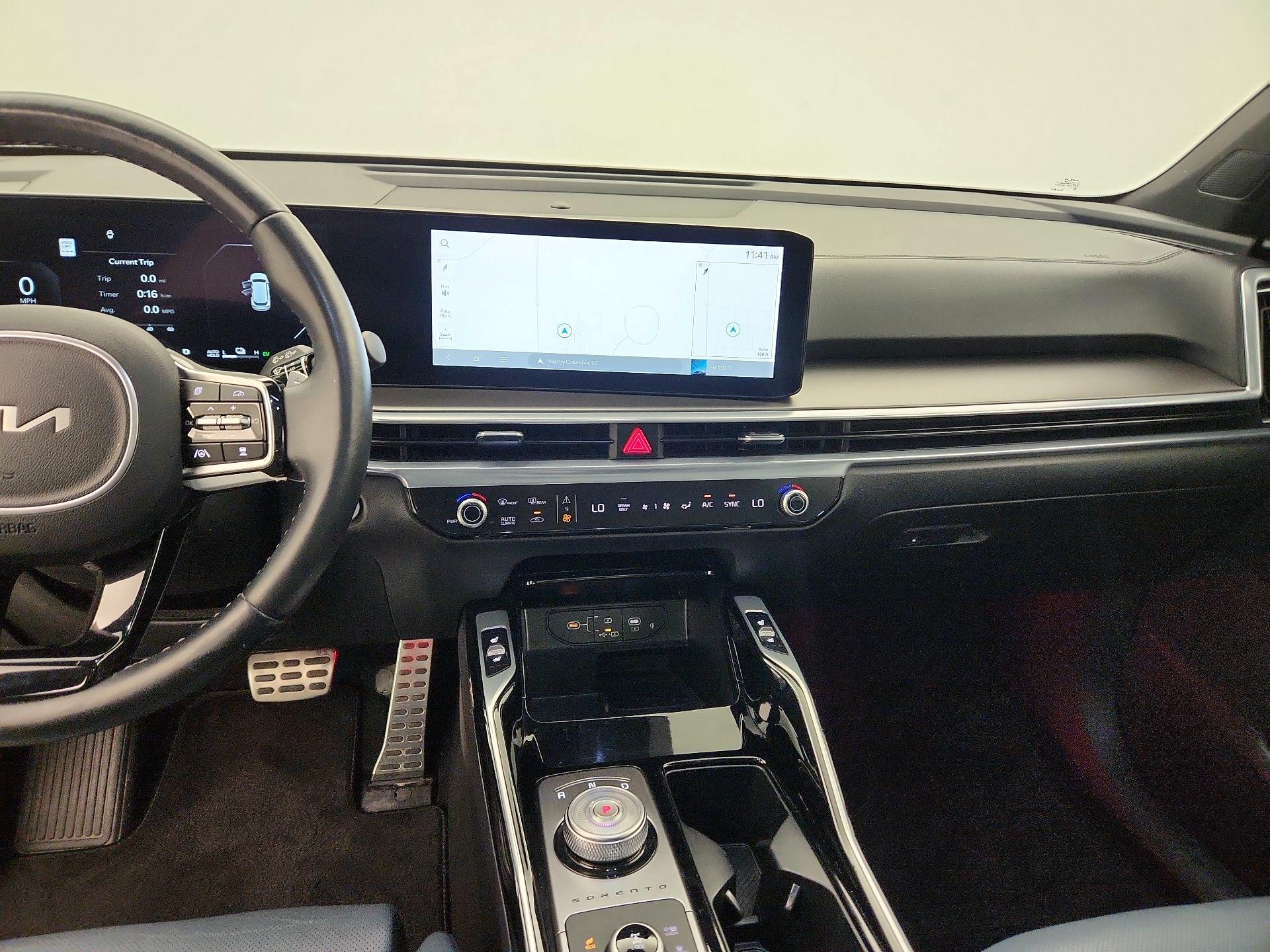 Thumbnail: 2025 Kia Sorento - 9