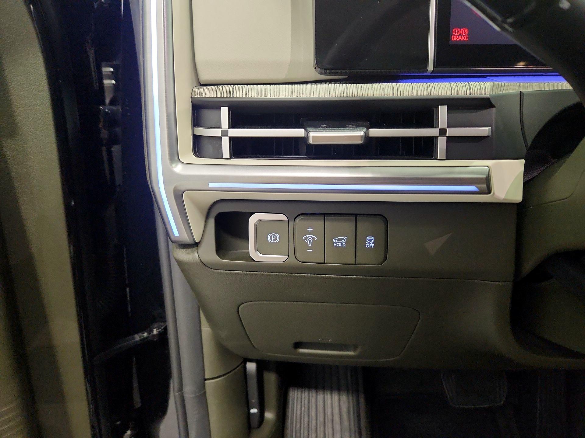 Thumbnail: 2025 Hyundai Santa Fe - 13